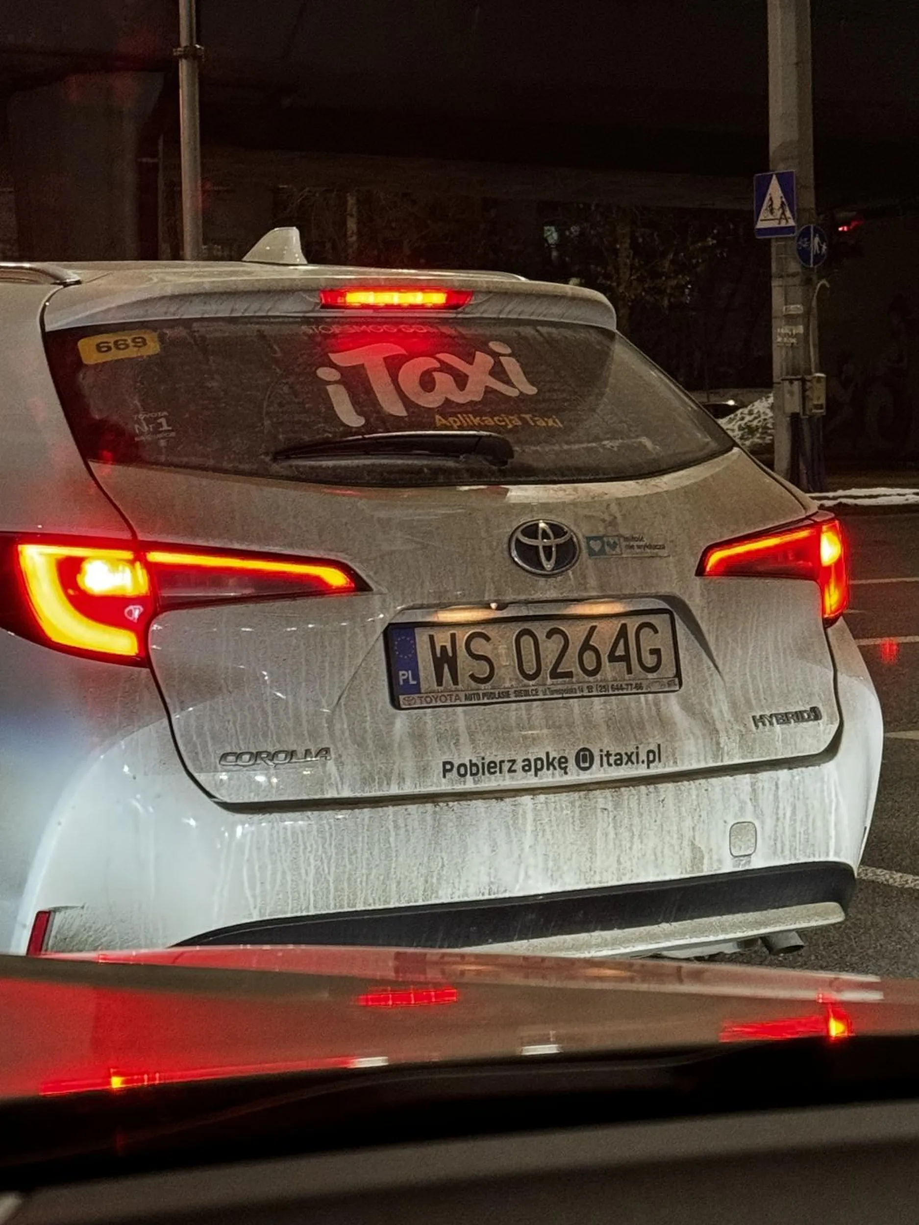 Burak z ubera, wbija się chama i myśli, że jest kozak