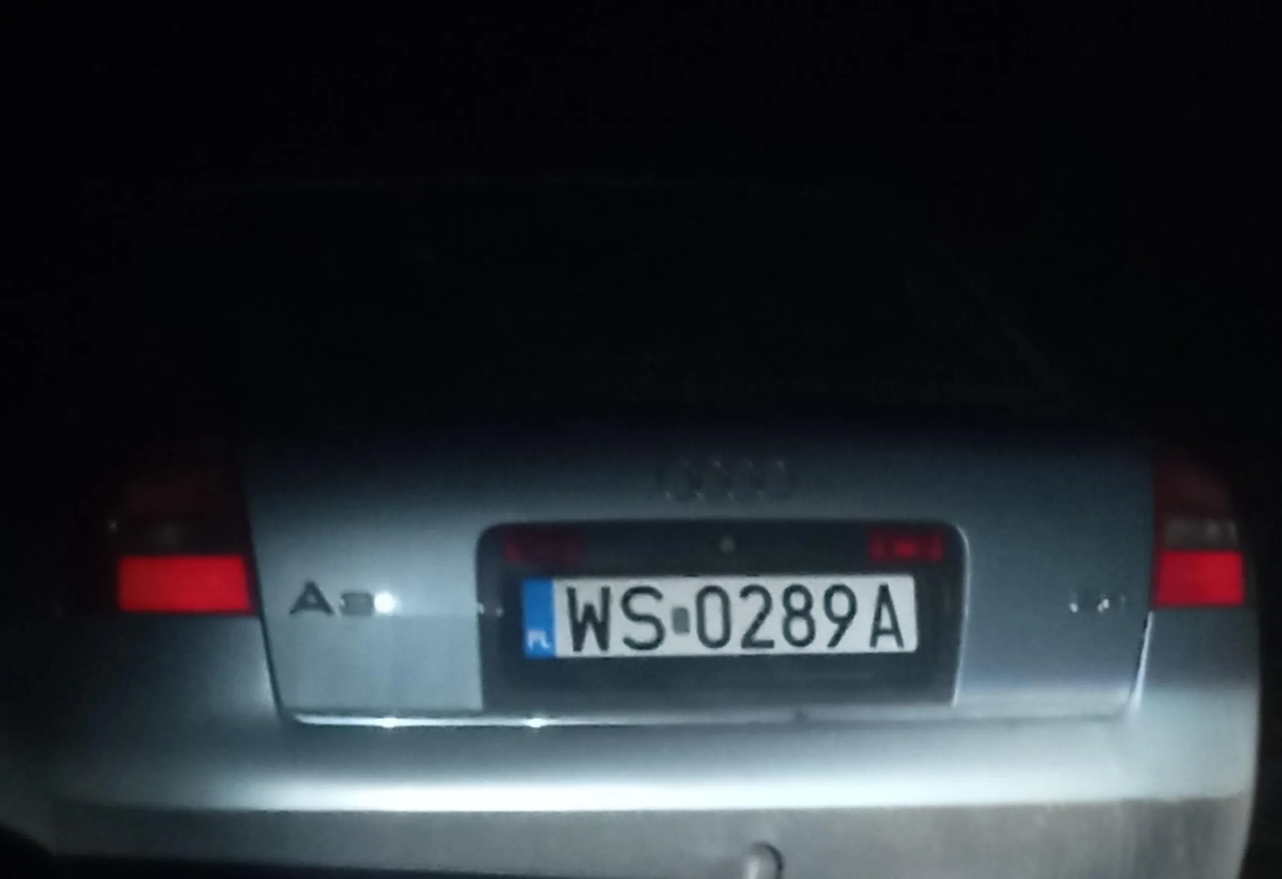 Nie pozdrawiam typka z audi , bardzo szybko jeździ i niebezpiecznie