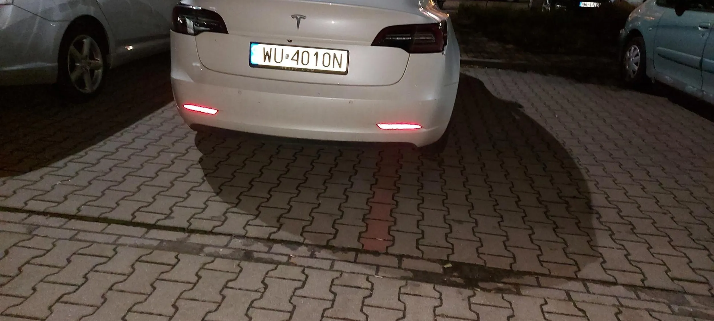Mistrz parkingu ciężko nawet ma się zmieścić w miejscu pozatym że nie są male