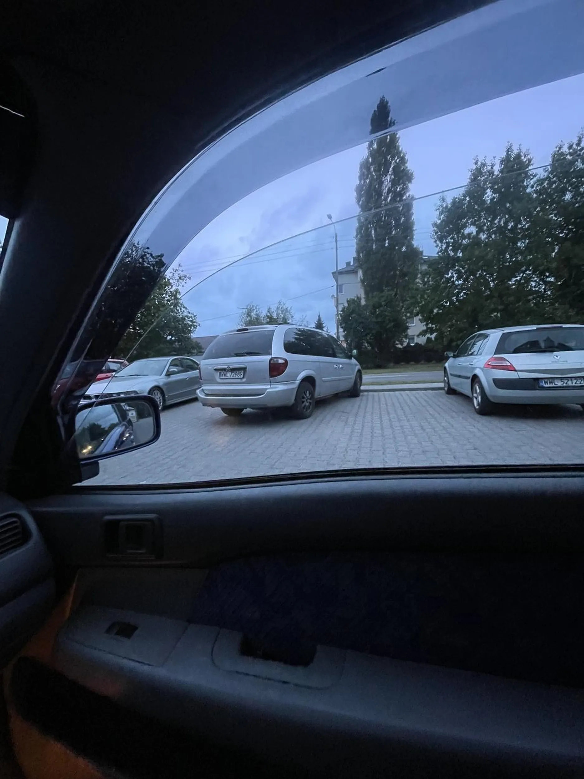 Naucz się parkować nie jestes sam na parkingu, nie pozdrawiam prawo jazdy za jaja