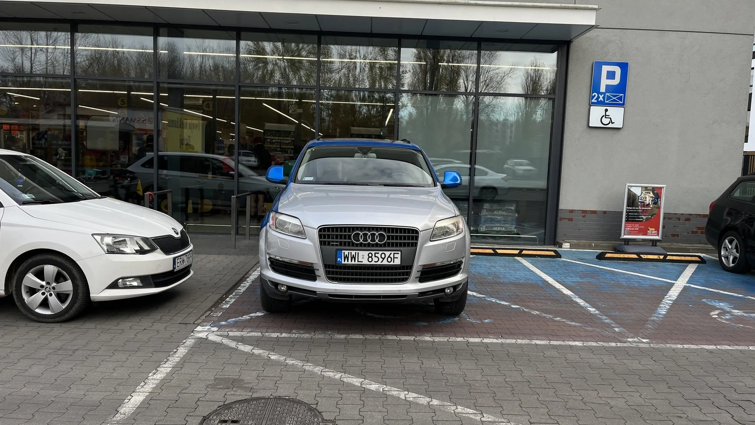 Że stajesz na miejscu dla niepełnosprawnych