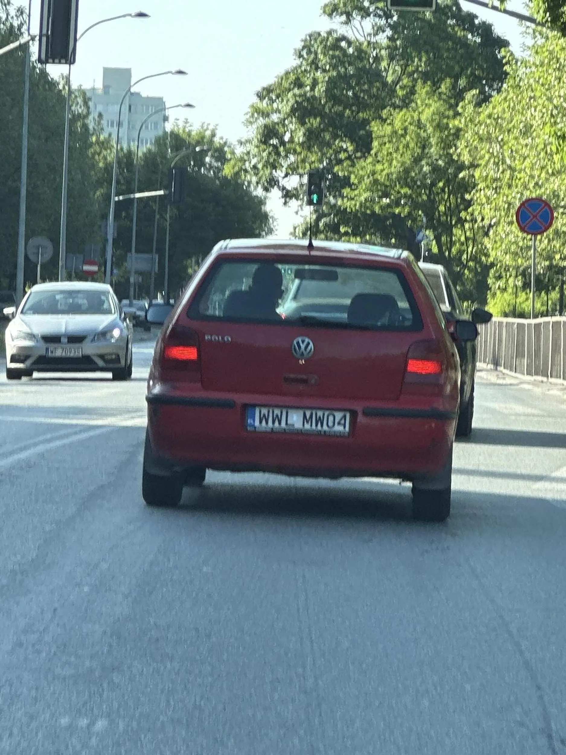 Śmieć zarysował mi auto i uciekł przy rondzie starzyńskiego