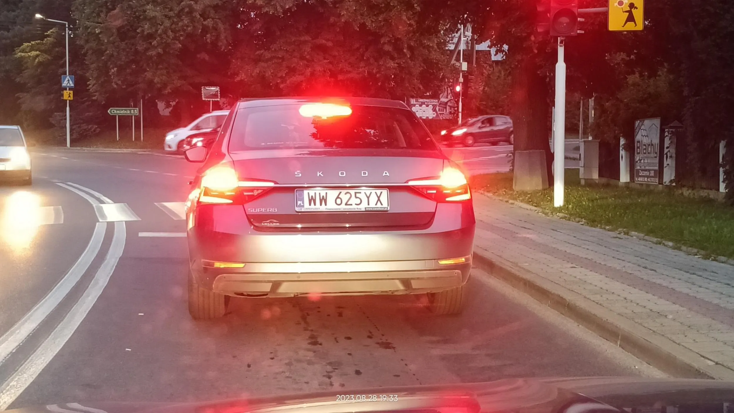 Zawalidroga. Przez ponad kilometr wlecze się 30km/h. Nie ważne czy ograniczenie do 40, czy do 50.