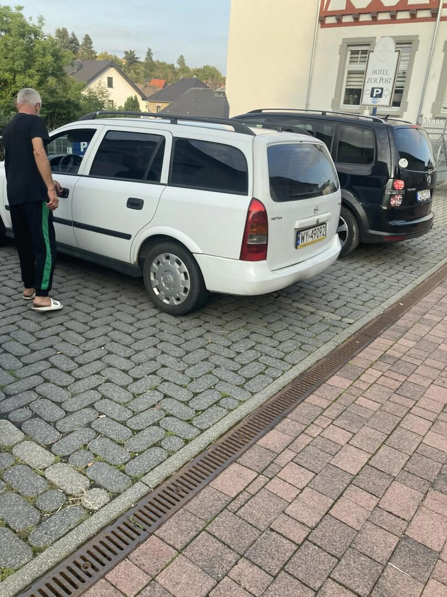 Ukradł mi dużą sumę pieniędzy!