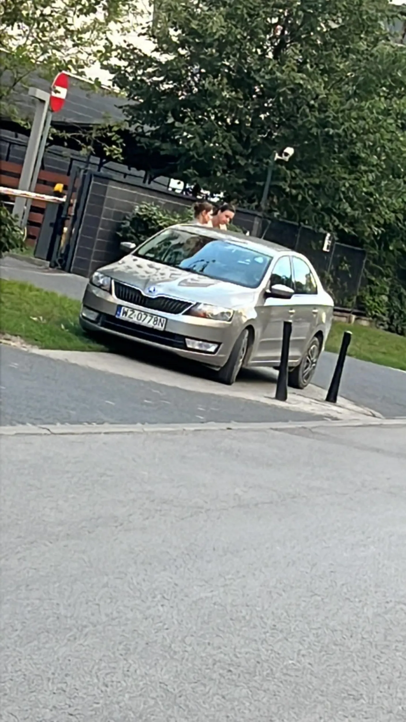 za mało miejsc na osiedlu