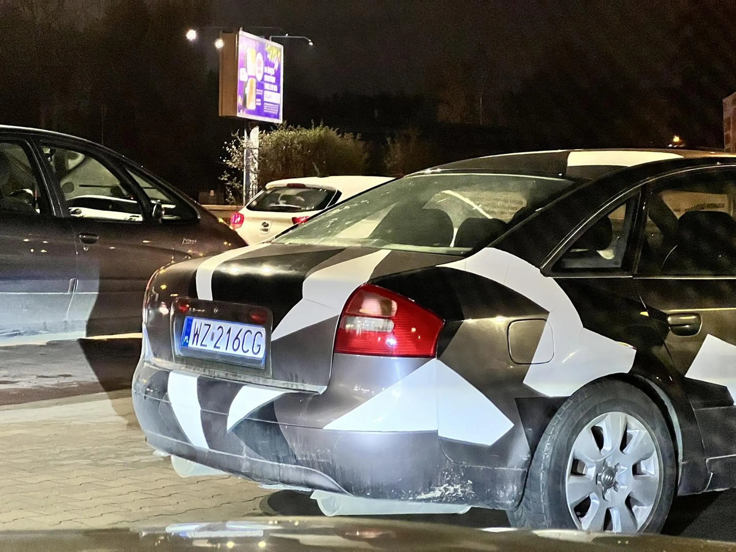 Ameba parkingowa. al. Jerozolimskie 454, 05-800 Pruszków