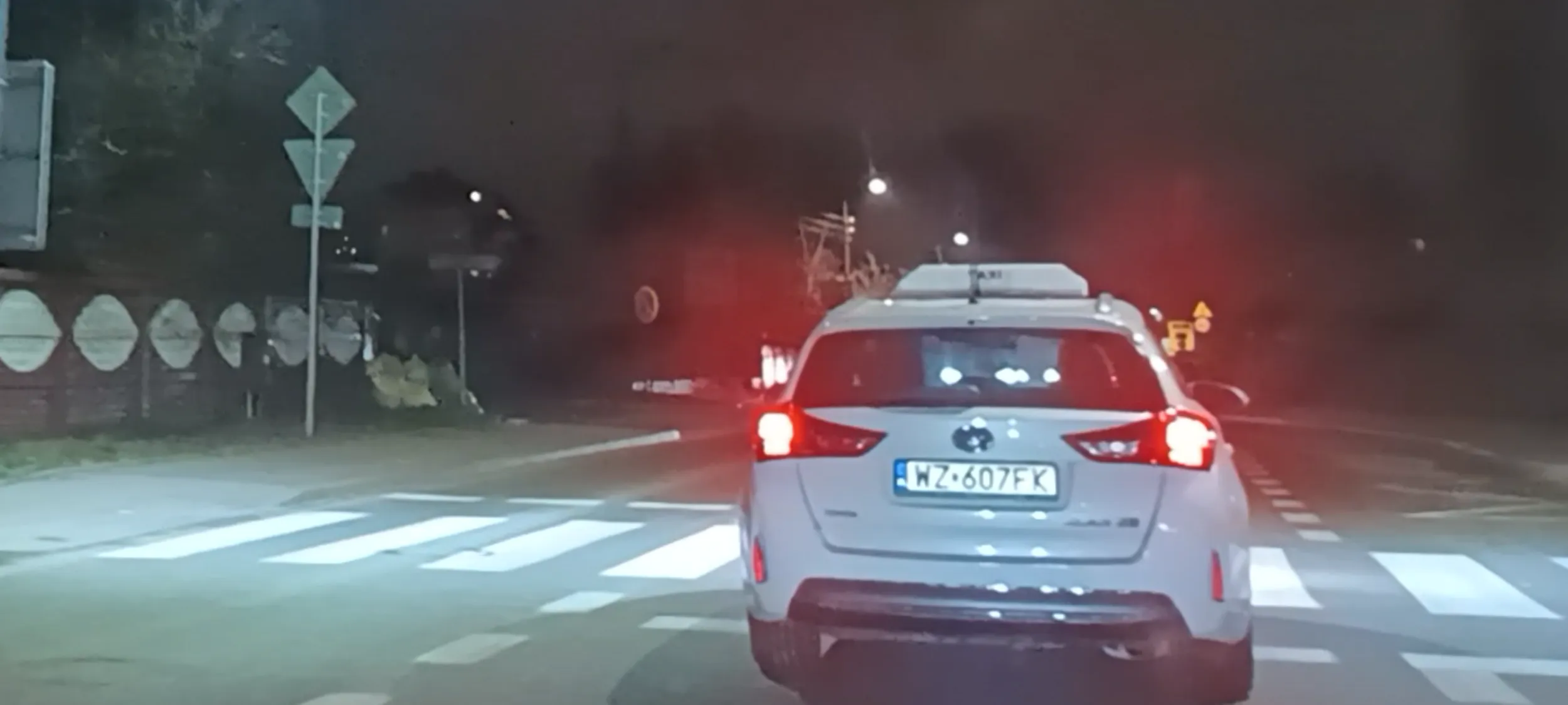 Gruzin pewno i jeździ na tej taryfie nielegalnie i wpieprza się na rondzie bez ustąpienia pierwszeństwa przejazdu.