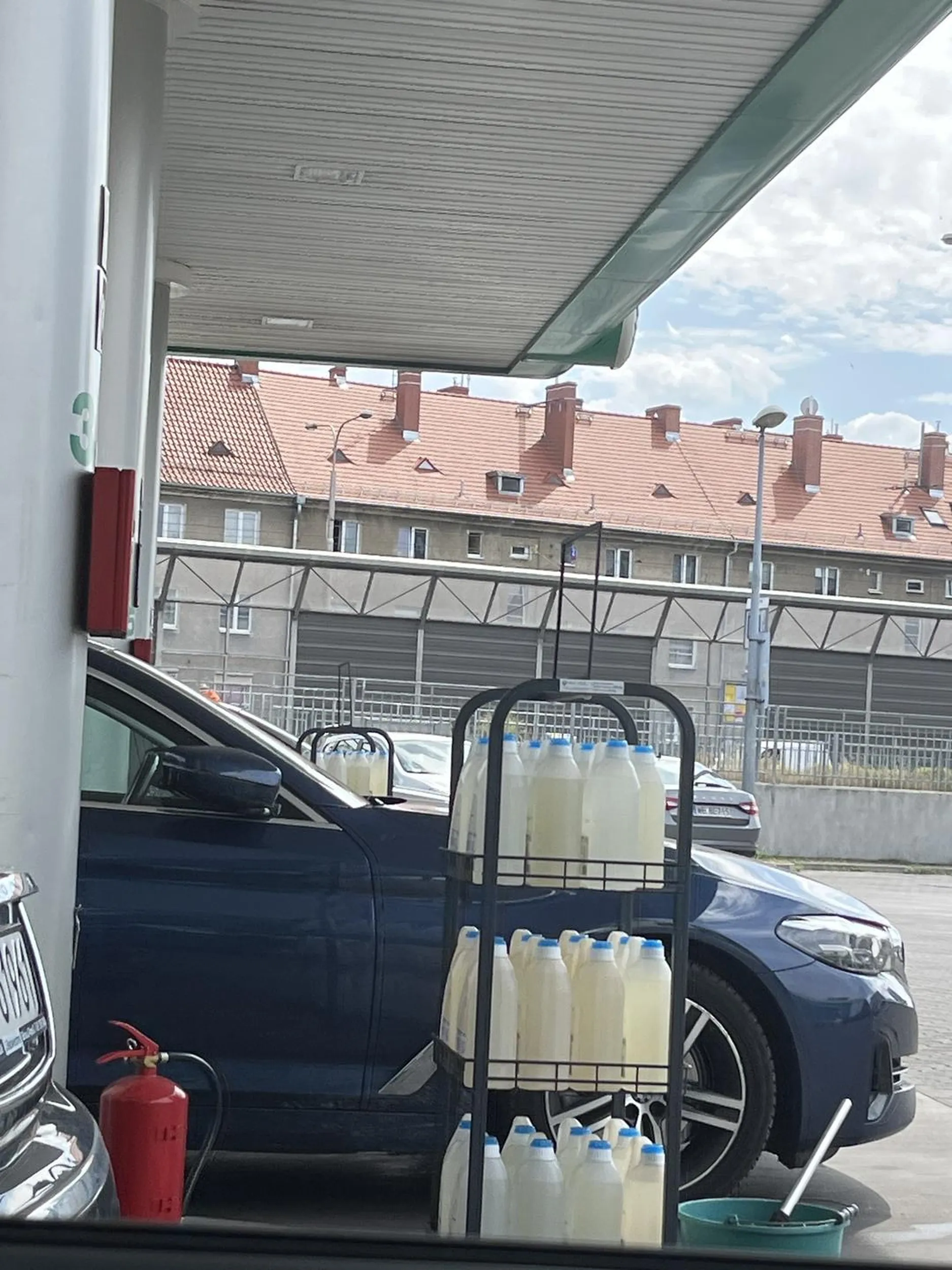 Poszedł na kawę czy na kupe. Z 15min trzeba było czekać. mtb