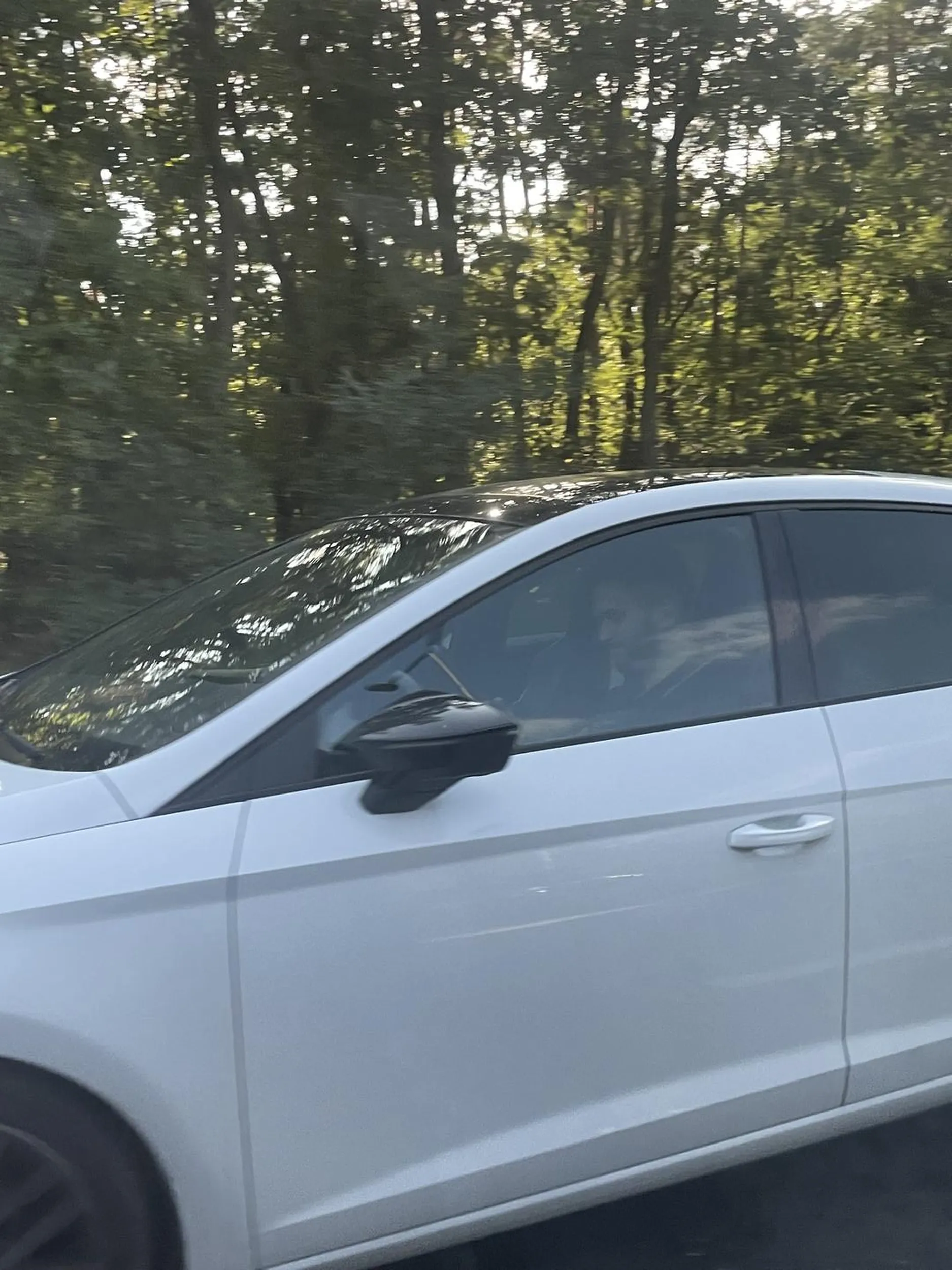 Filmy to się ogląda w domu a nie za kierownica podczas jazdy