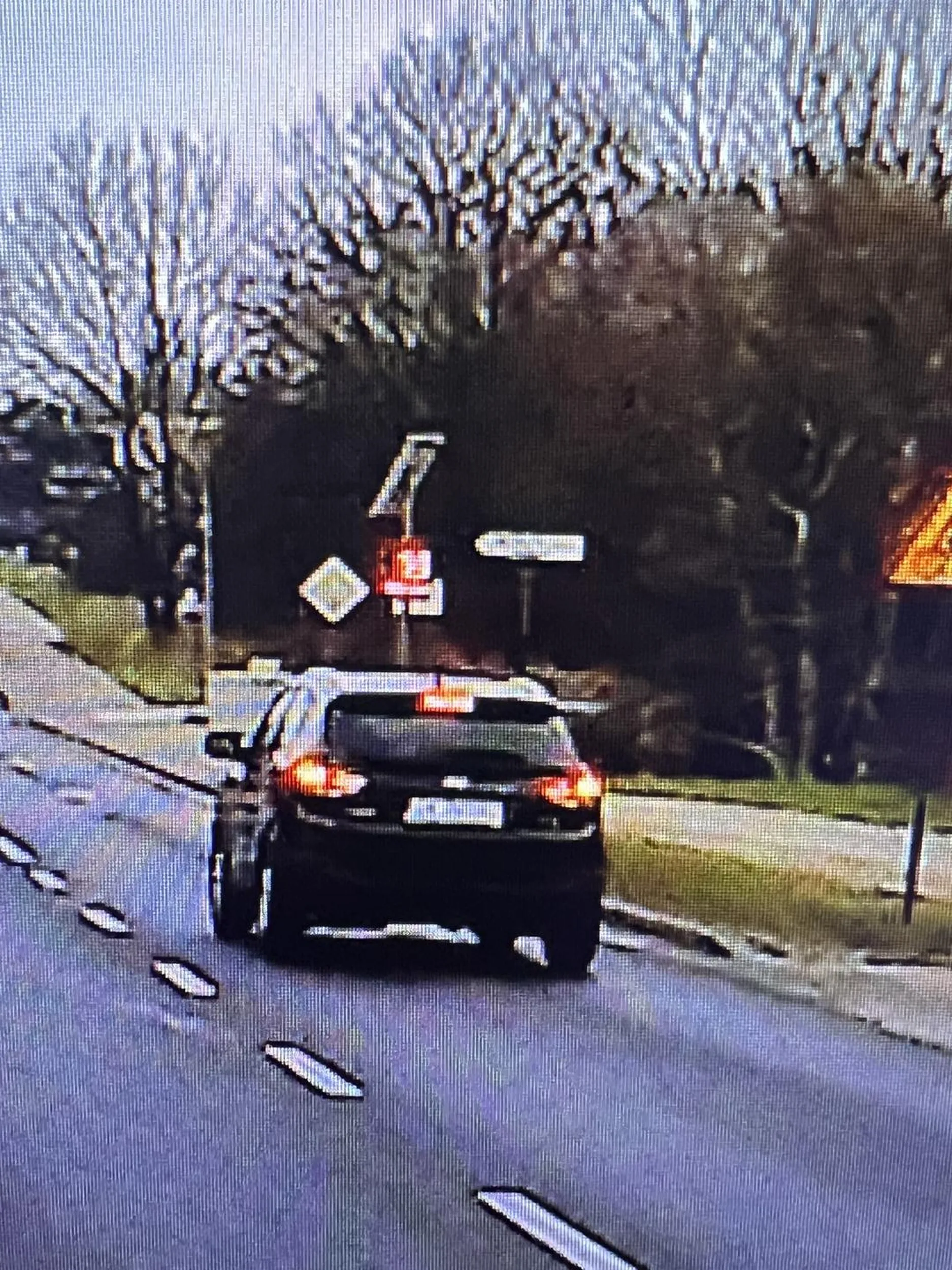 Zapierdziela na zabudowanym 76/77 na h