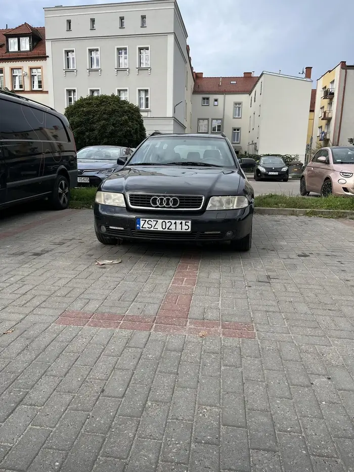 Cudowne parkowanie 10/10 rel baza ok ok ok + + + +