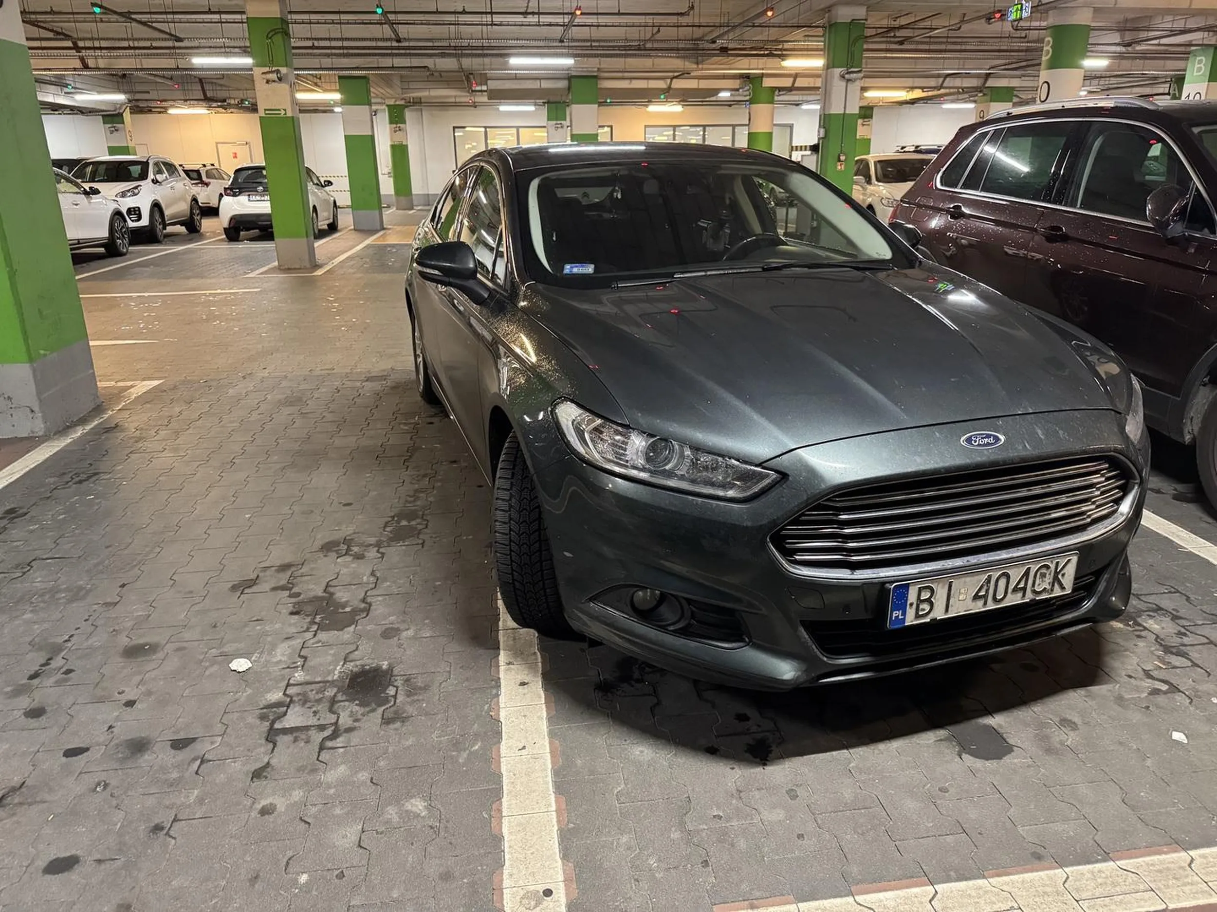 Brawo za parkowanie. Przyjechał z Podlasia do Krakowa...