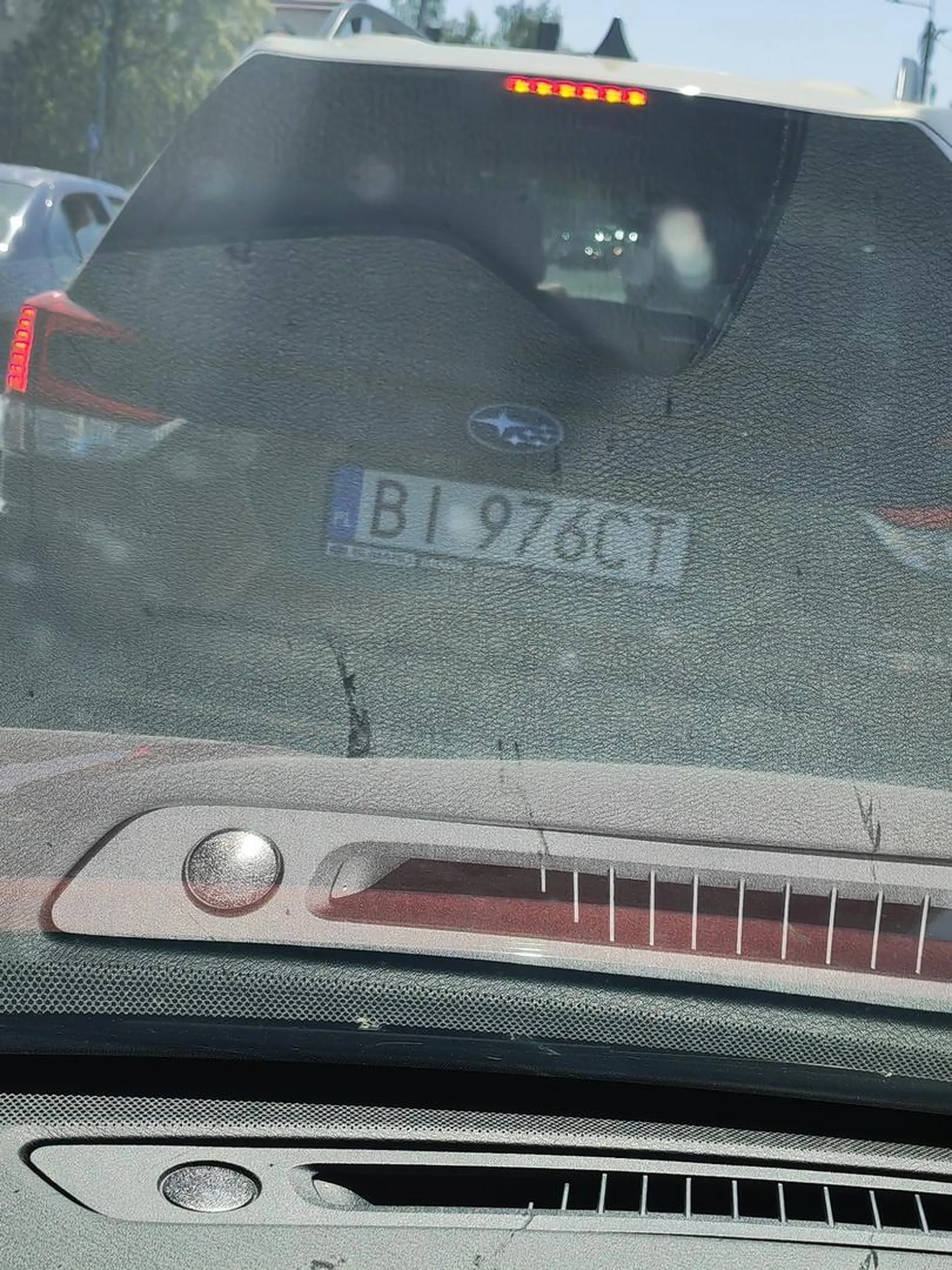 Gratuluję Panu z Zielonego Subaru Forester pięknego rajdu pod Łomża w Piątnicy raz z lewej raz z prawej i spychania kierowców na chama w barierki