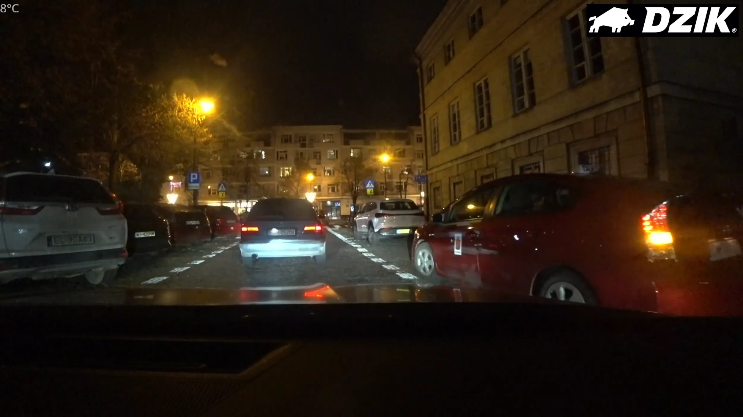 auto brudne jakby wyjechalo z szopy ok ok ???????