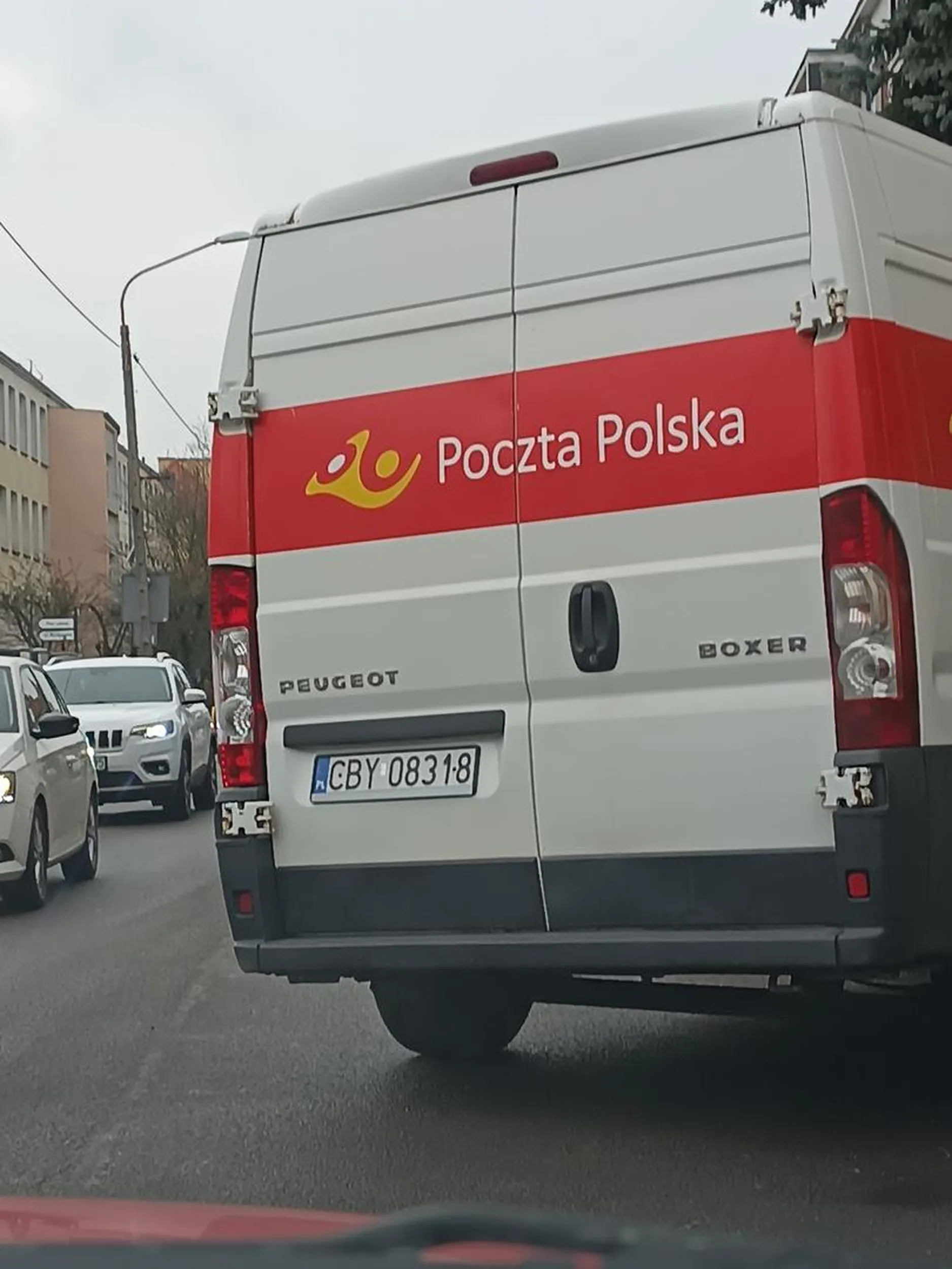 Brawo! Nie ma to jak stanąć w poprzek i blokować pas