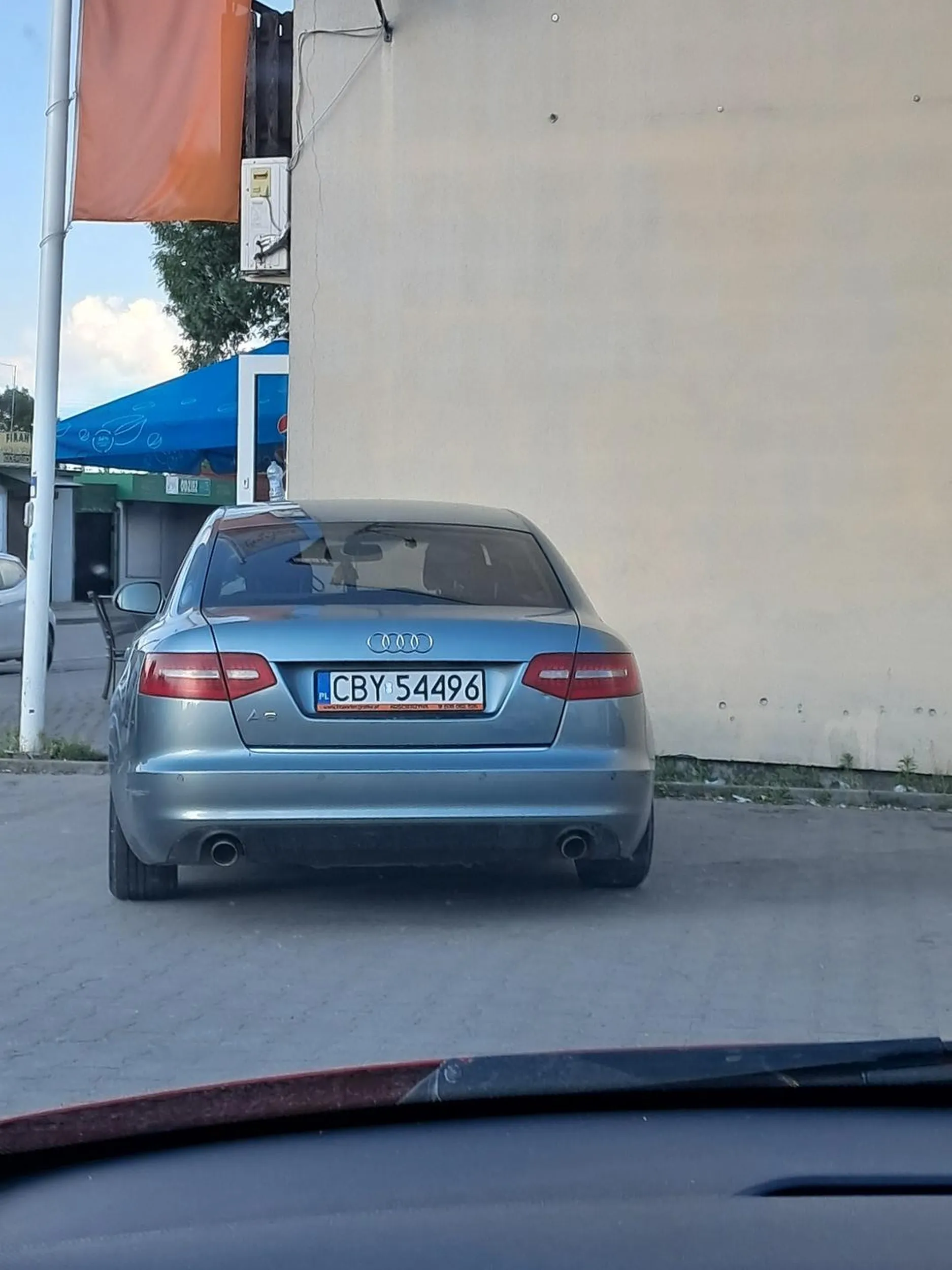 Naucz sie parkować stary dziadzie