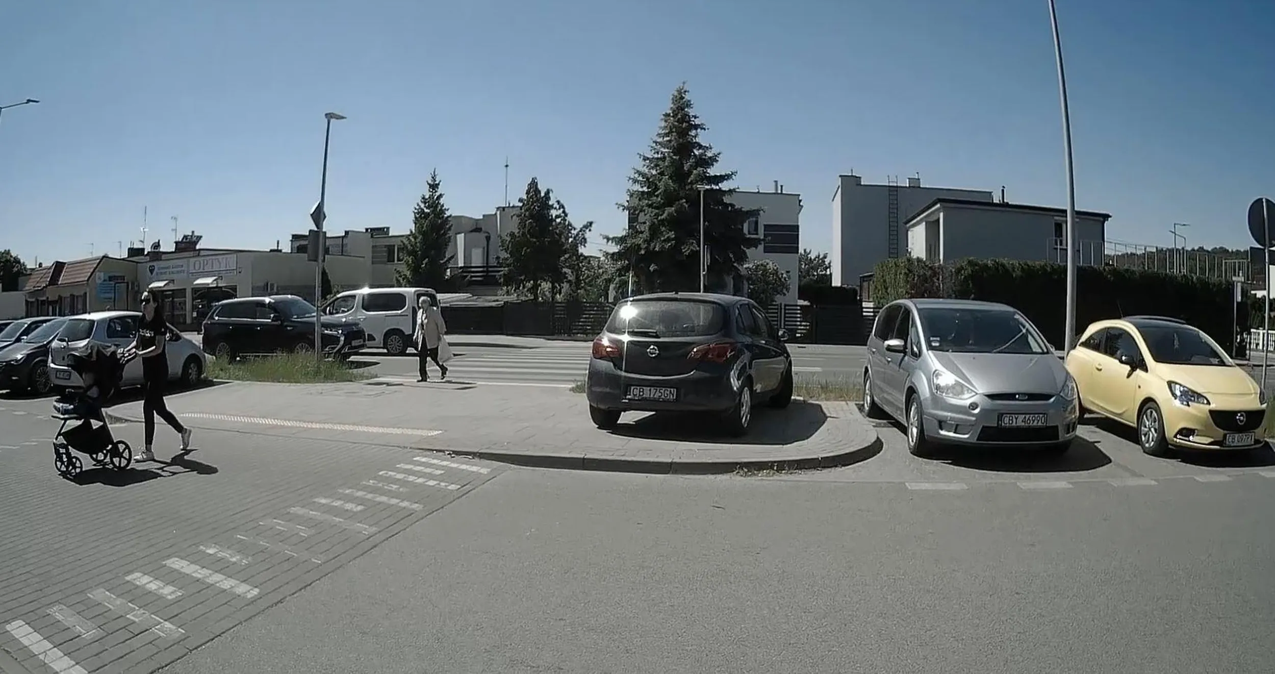 brawo brawissimo, a potem jeszcze proponowałbym wyjechać przejściem dla pieszych celem dopełnienia tej swawolki :)