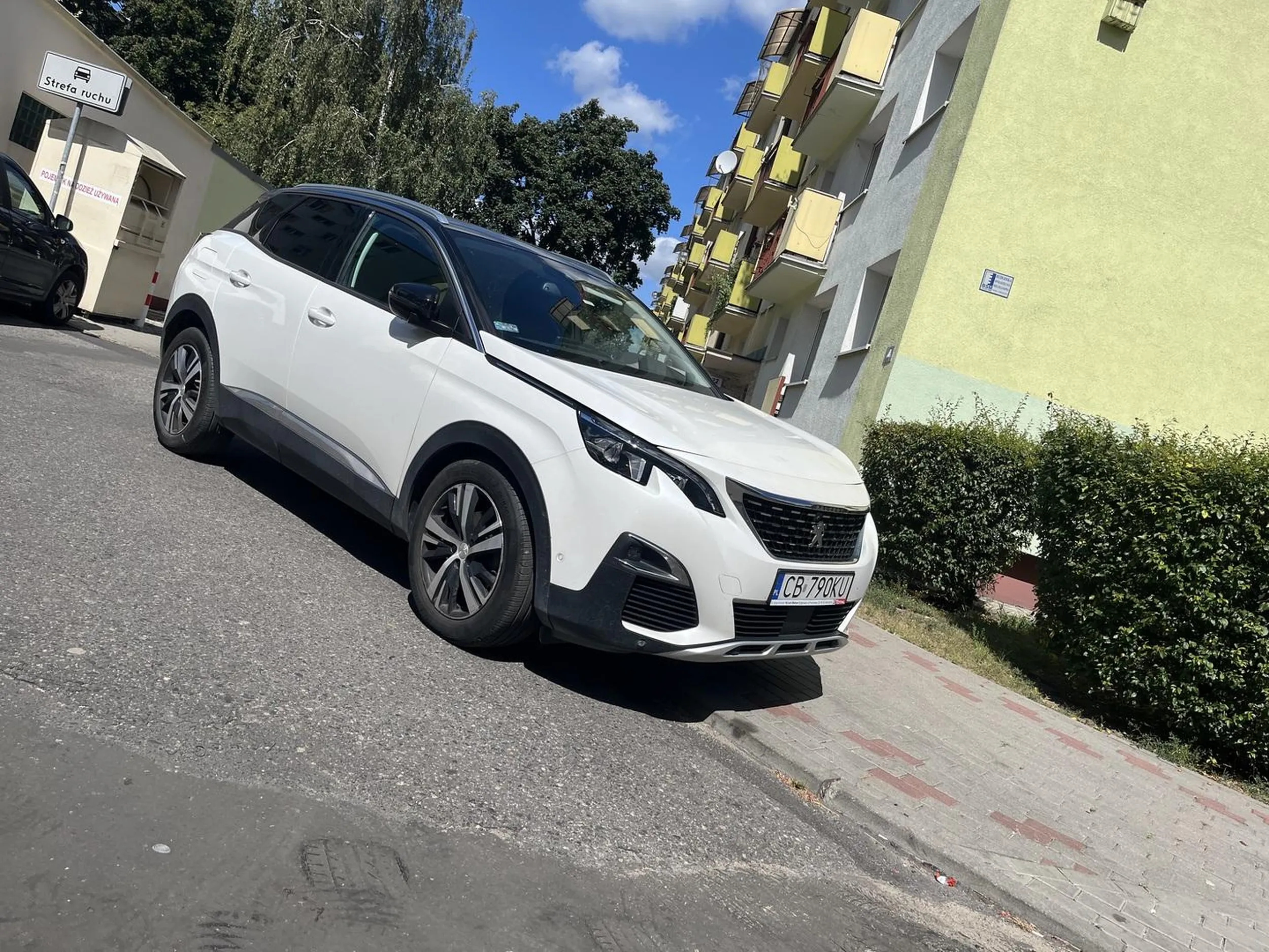 Naucz się parkować a nie blokować ruch