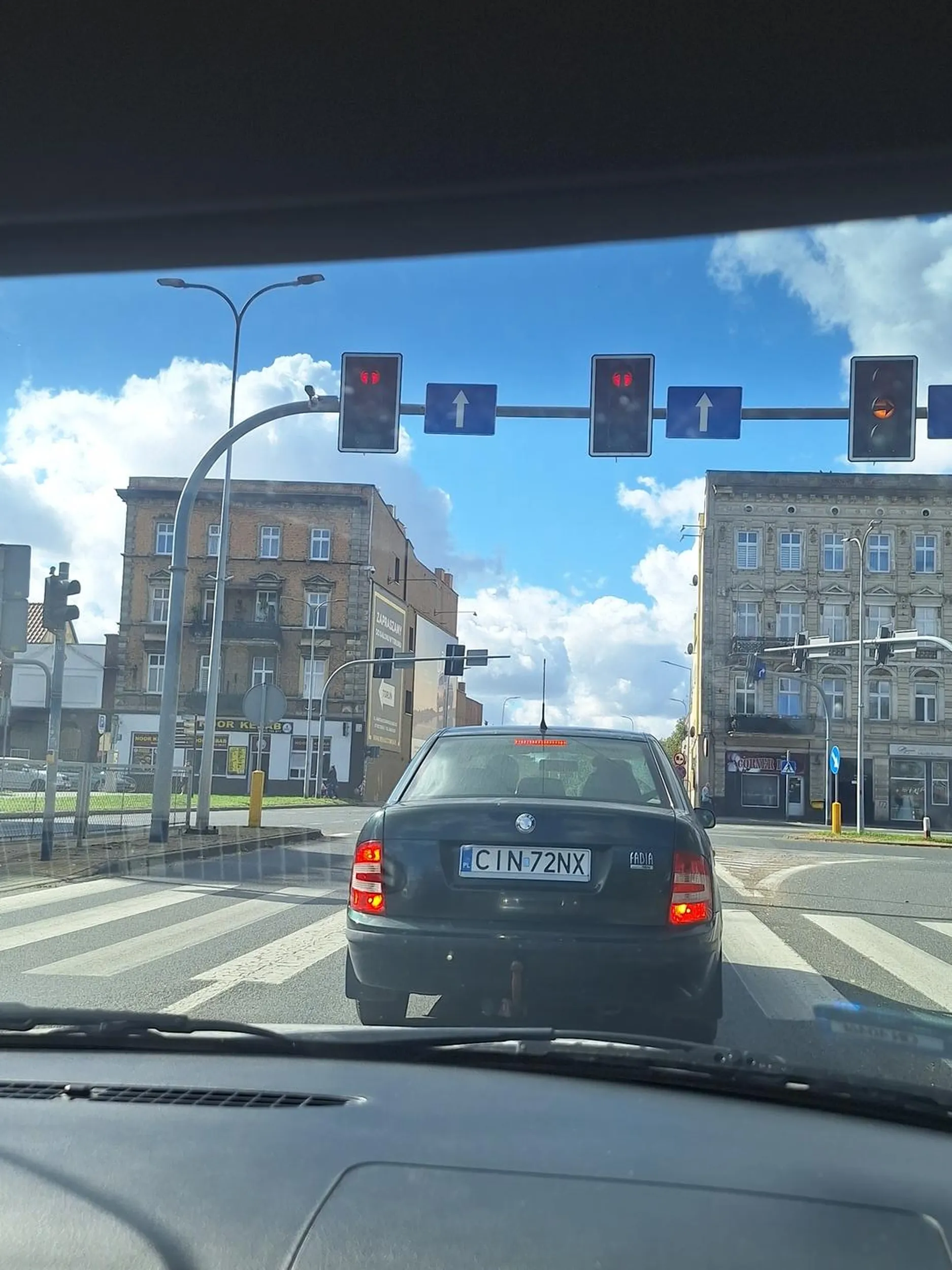 Wariat na przejściu ustal