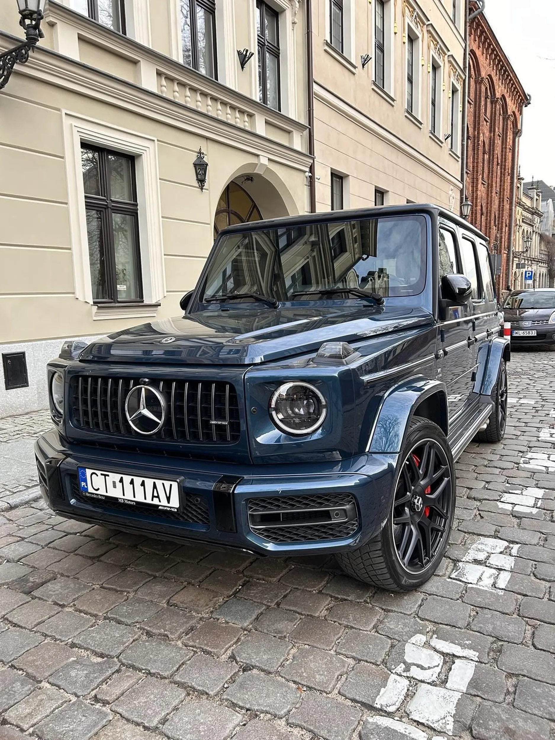 ładna g-klasa v8 biturbo