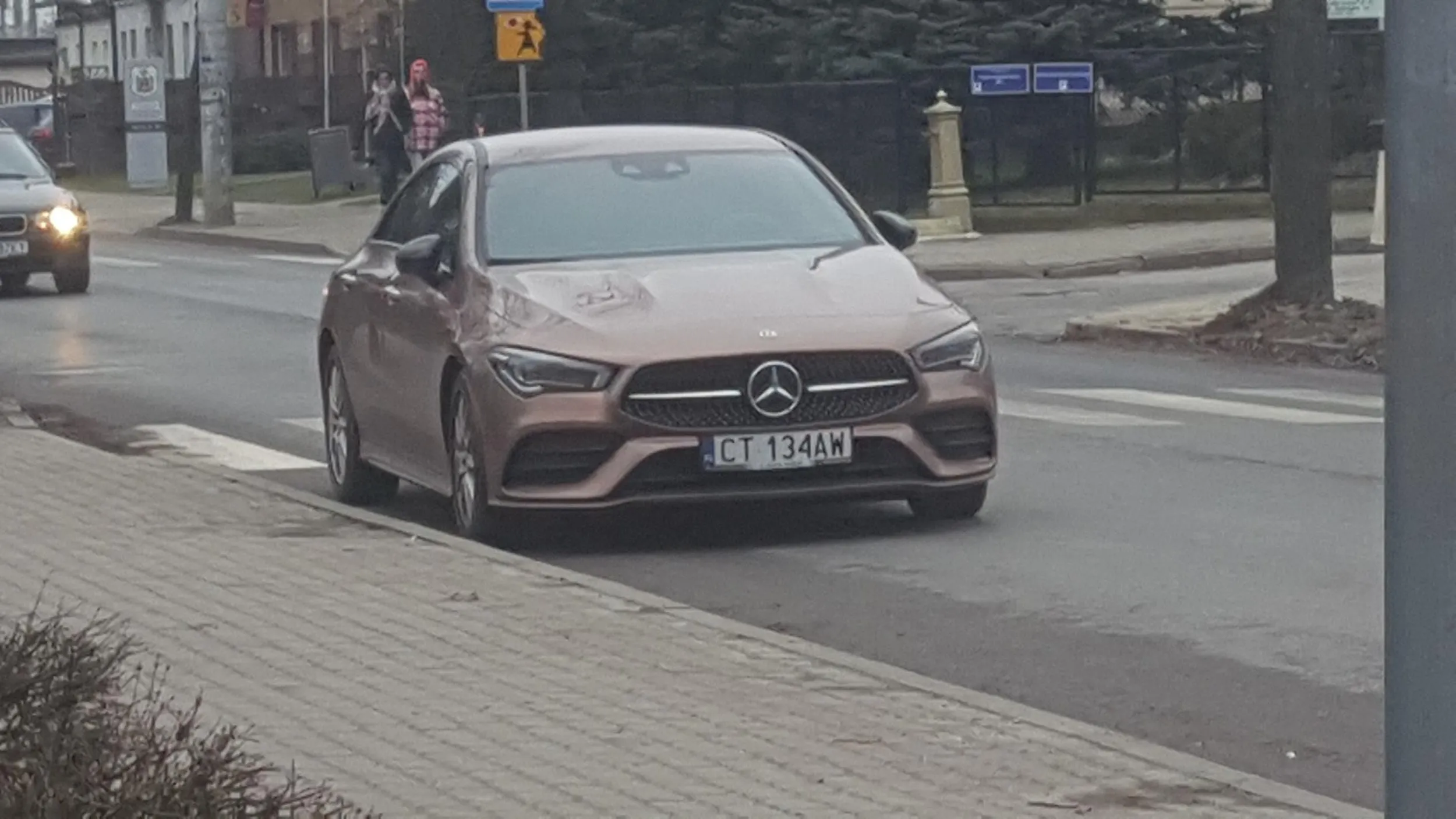 juz donosik wysłany. aleksandrów kujawski. bo pani sie spueszylo kwiatki odebrac