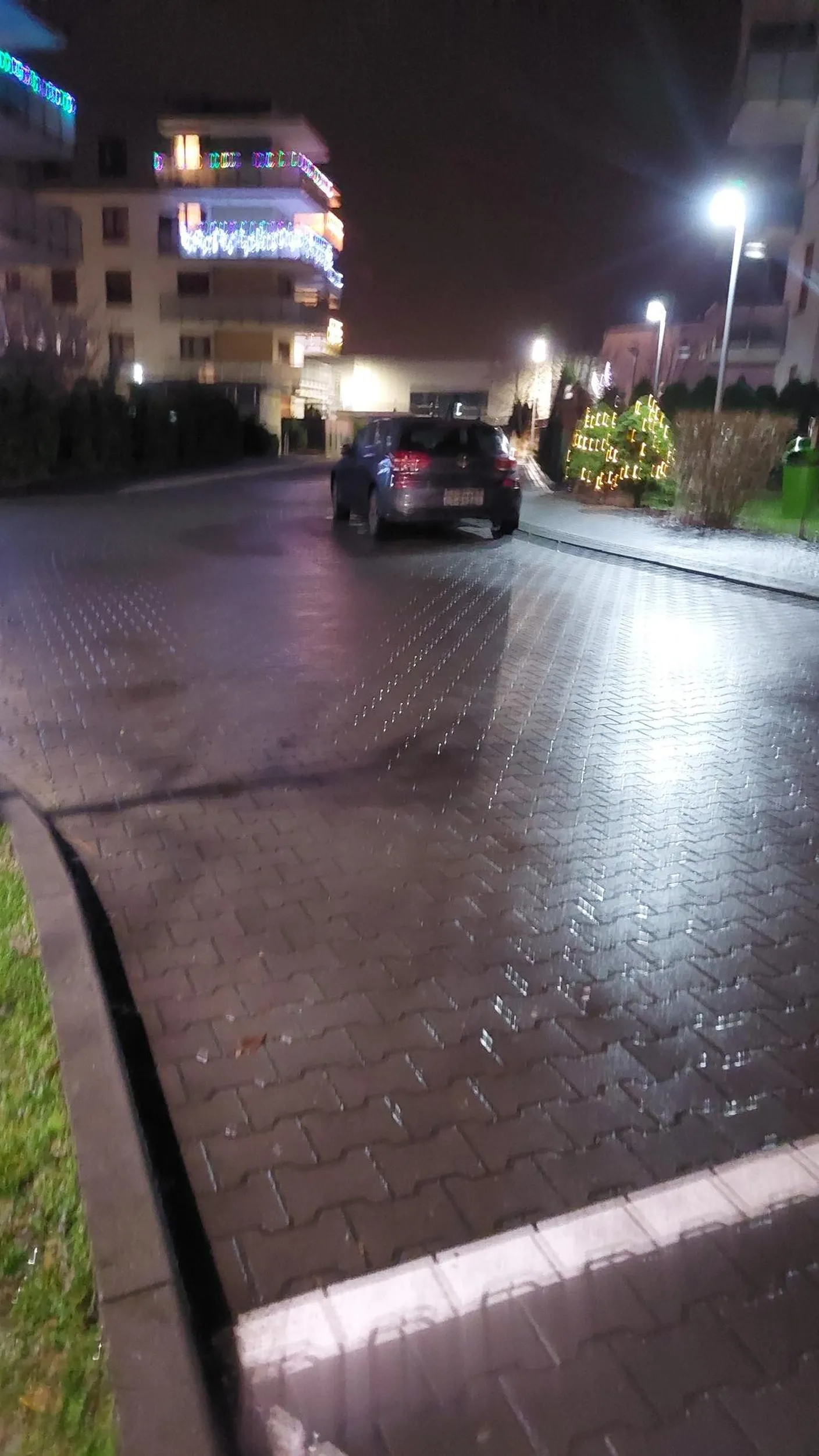 Na samochód pieniądze były ale na prawo jazdy już nie.