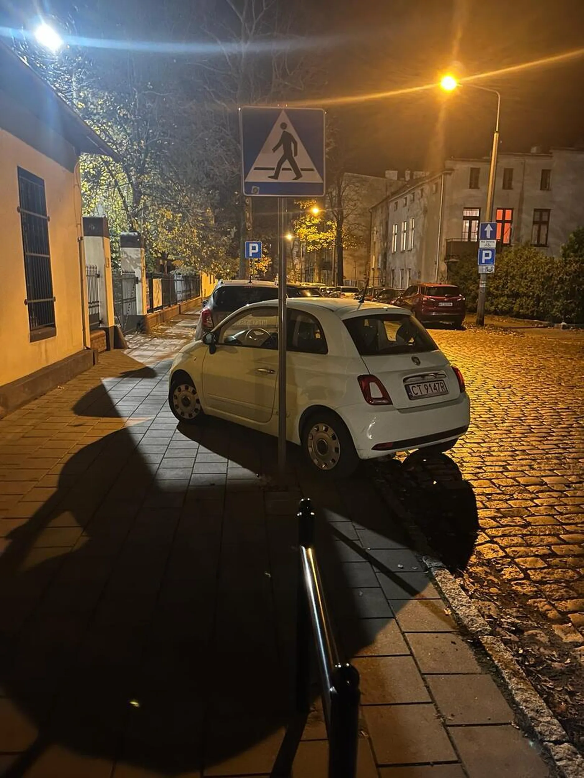 Parkowanie na przejściu dla pieszych