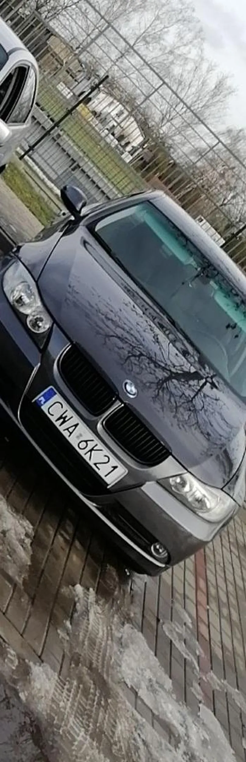 Bardzo świetny kierowca Pełna kultura na drodze