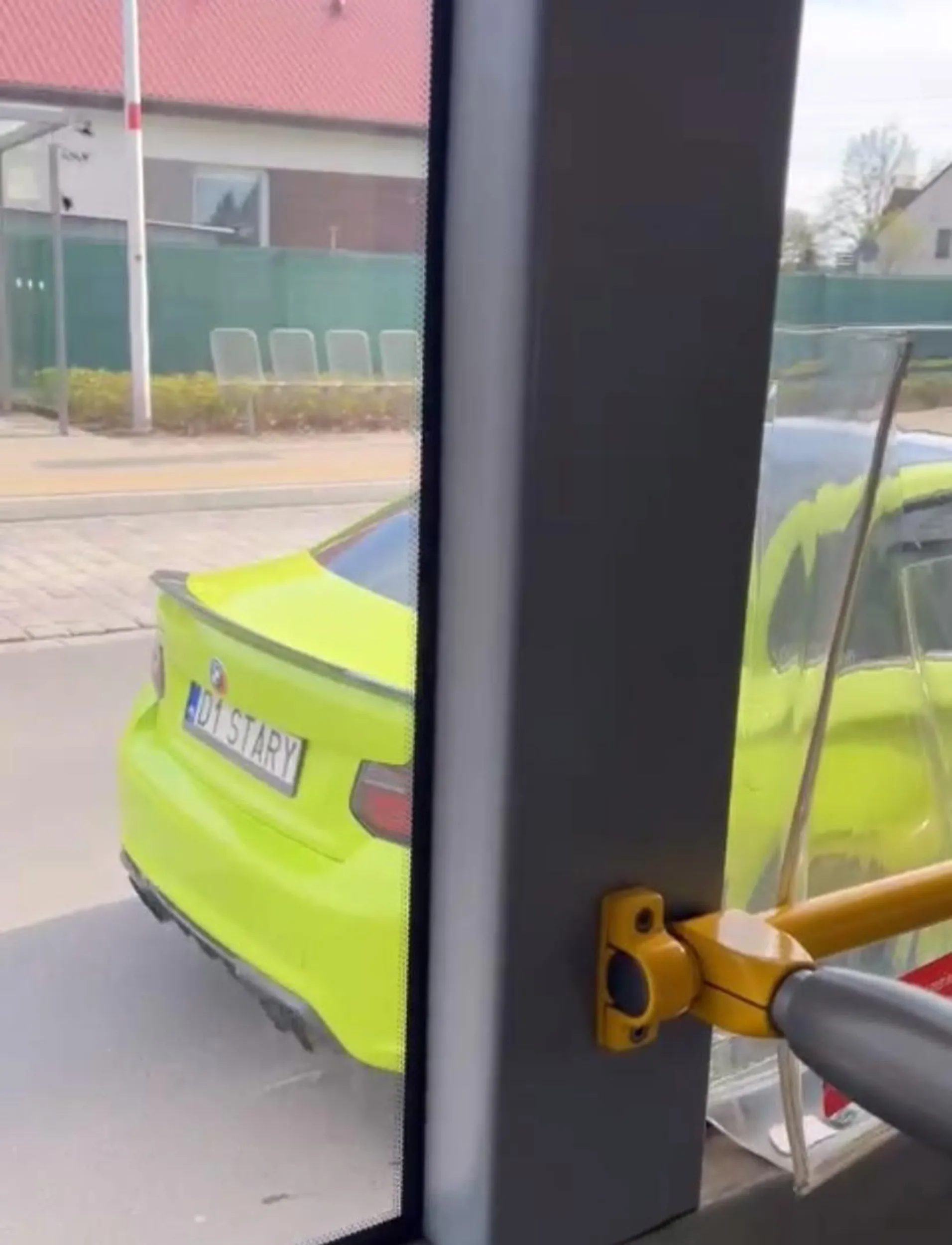 az sie chce autobusem jezdzic z takimi widokami