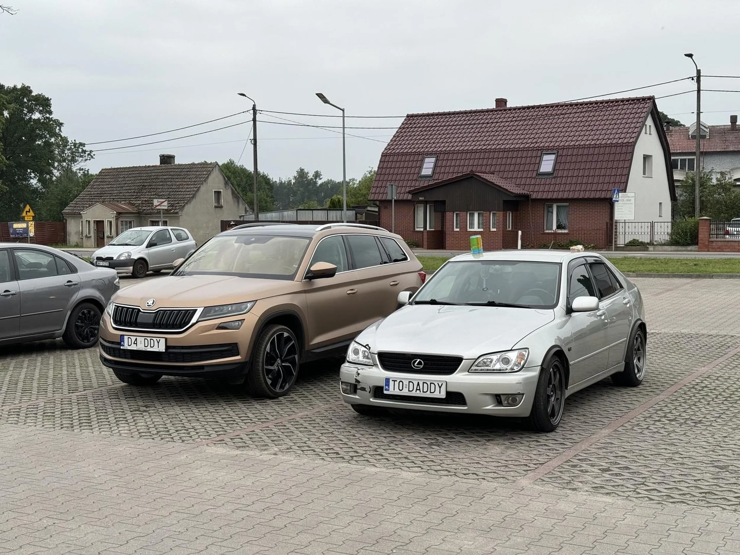 Bardzo miły kierowca, widzę go czasami na okolicy. Fajnie się nam trafiło dzisiaj