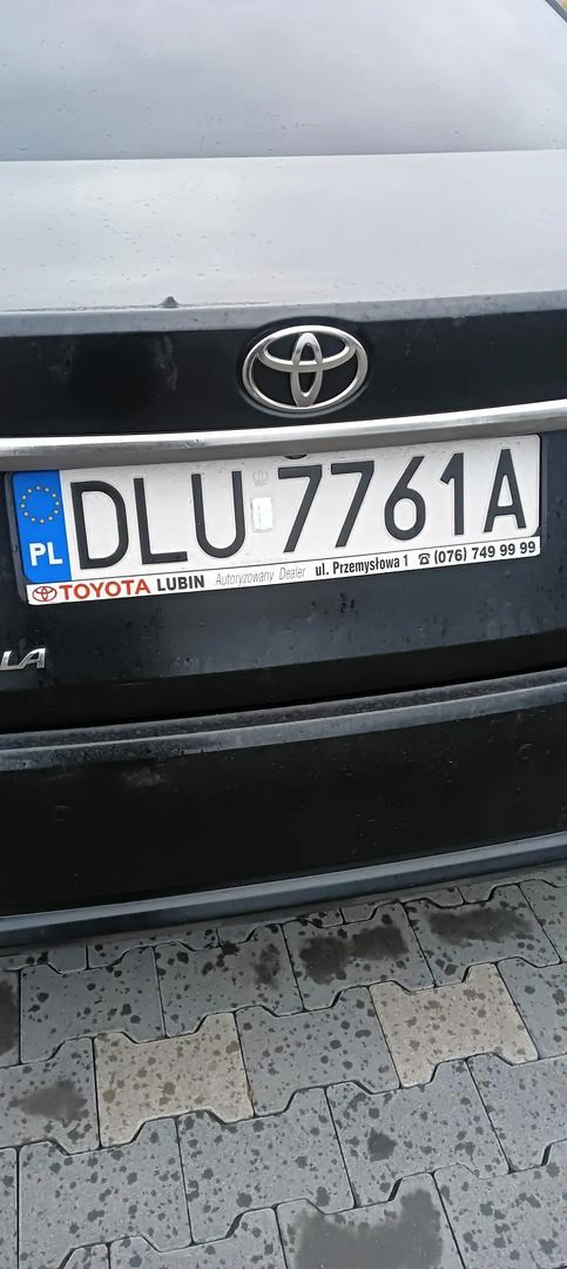 Czy cię nie poeabało? Smart park Zgorzelec ok. 15:30, parkujesz i z całej pety walisz w drzwi i robisz rysy swoimi drzwiami