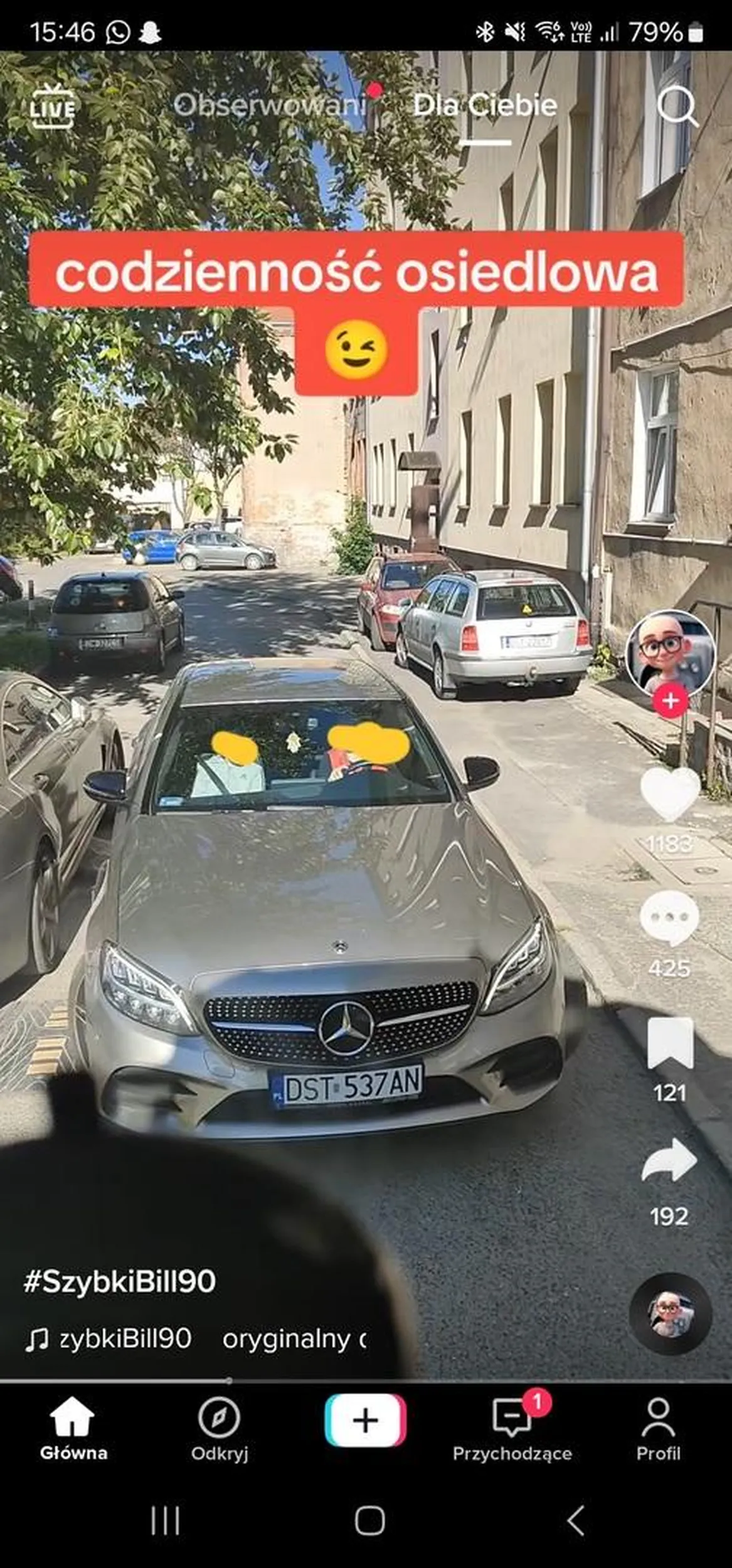 Do właścicielki pojazdu. Pan śmieciarz z kanału "SzybkiBill90" na platformie tiktok udostępnił Pani wizerunek. Może go pani pozwać :)