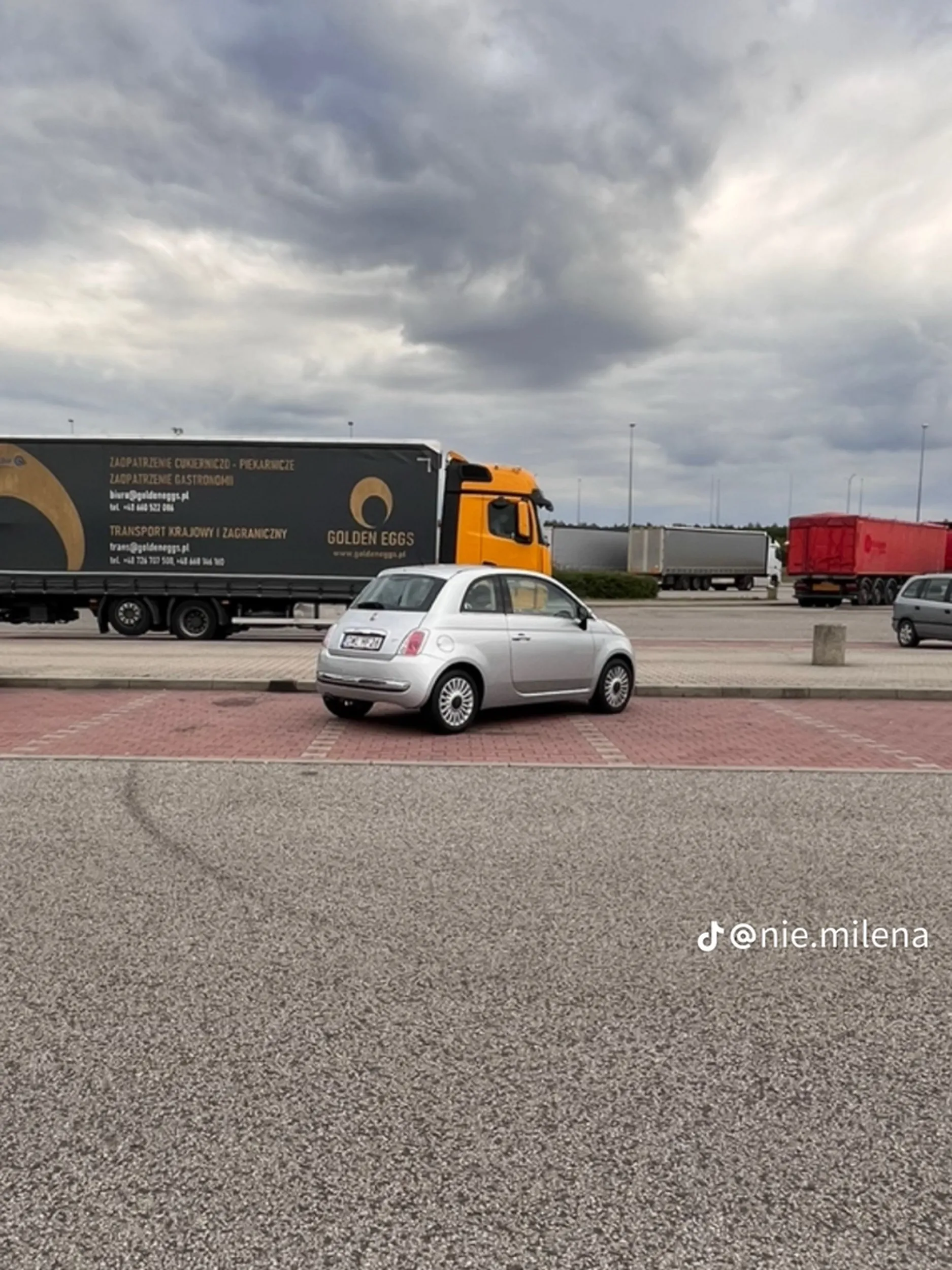 Prawko znalezione w leysach. Pozdrawiam cieplutko z rodziną