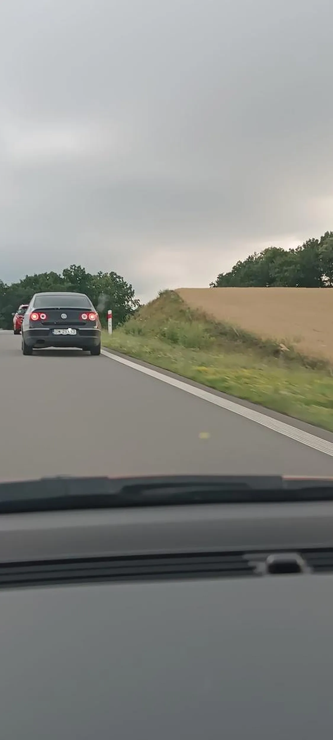 Jak się nie zna drogi to się nie wyprzedza.