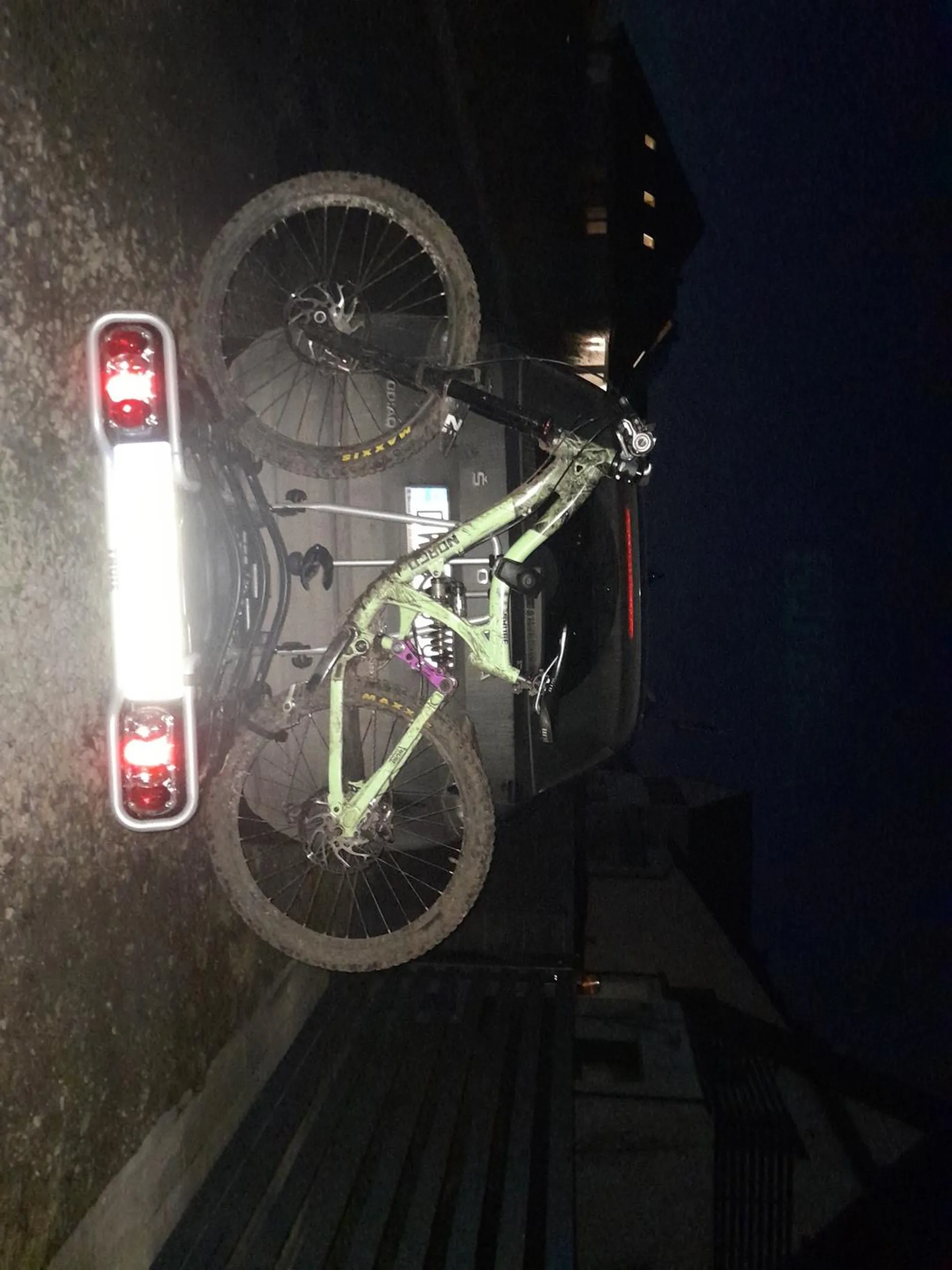 Widziałem go kiedyś z rowerem  norco shore 2 mega fajny