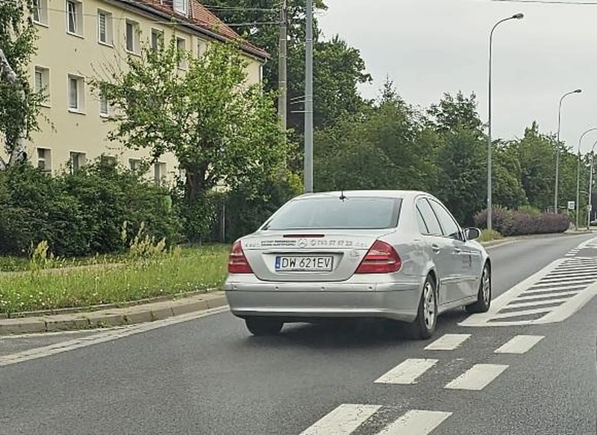 Jak łamać przepisy to na bogato...