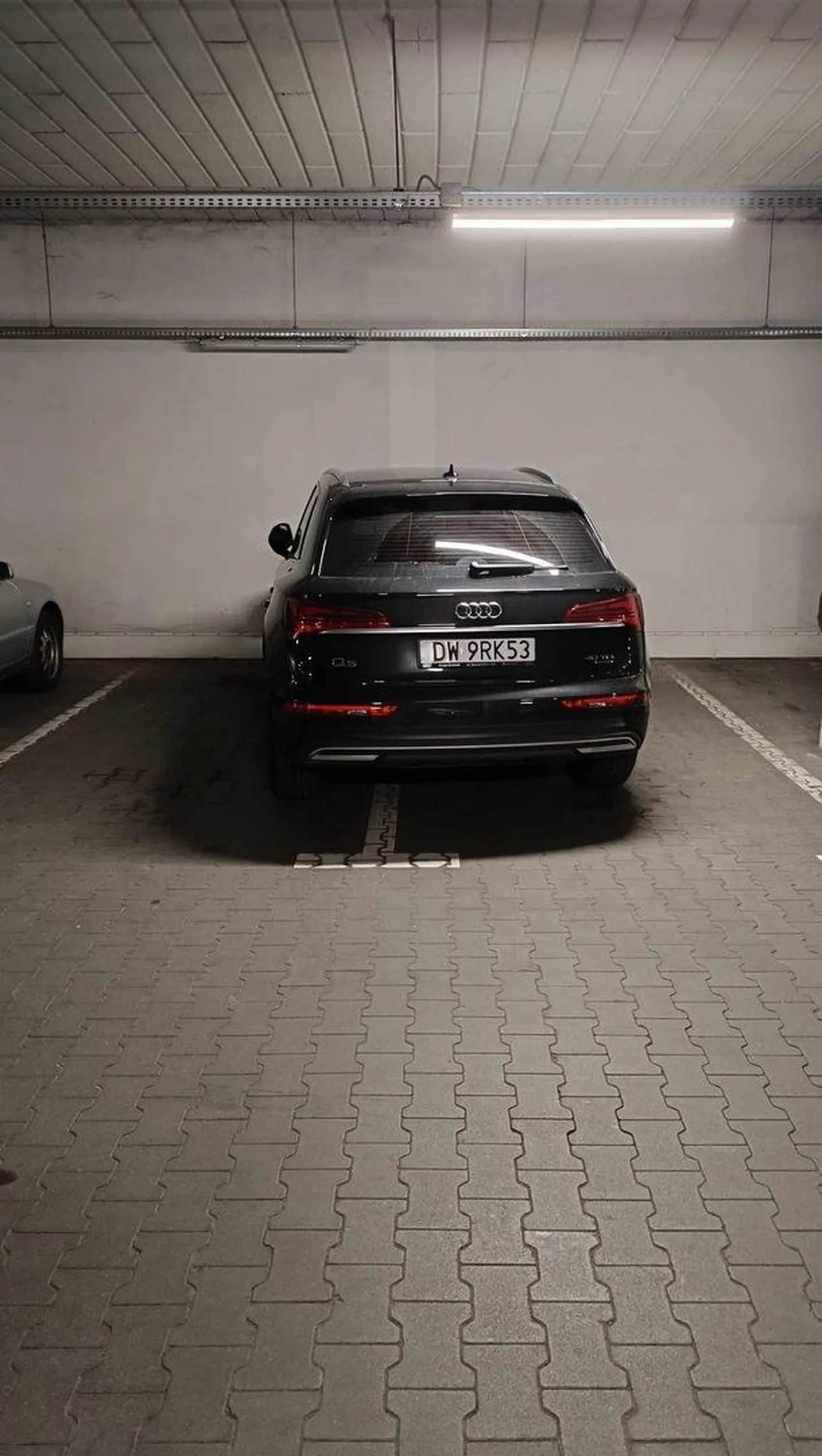 Z takimi umiejętnościami parkowania polecam przesiąść się na rower albo korzystać z komunikacji miejskiej.