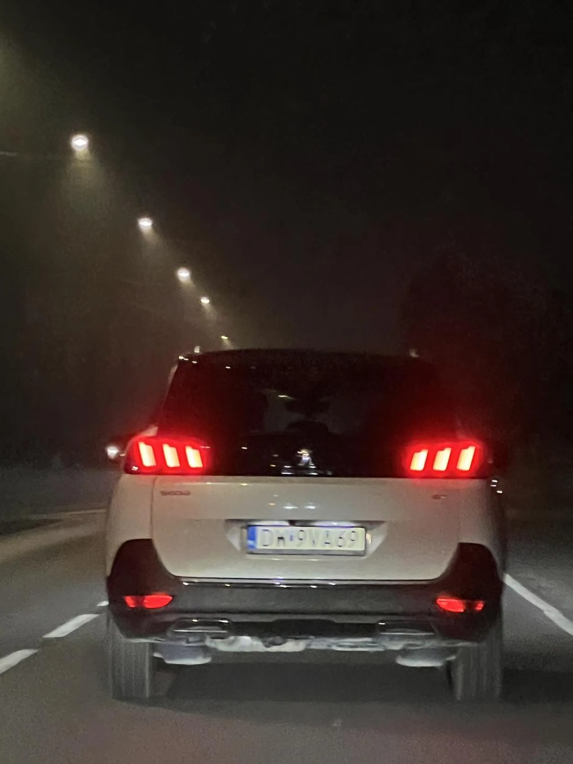 Jedzie jak ciul. Dramat.