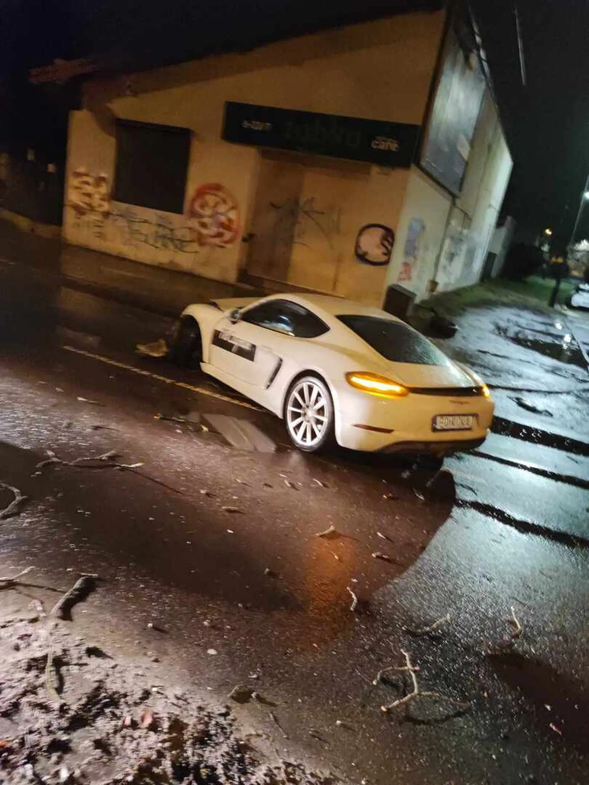 Tak skończyło porsche eo koka miesiąc temu