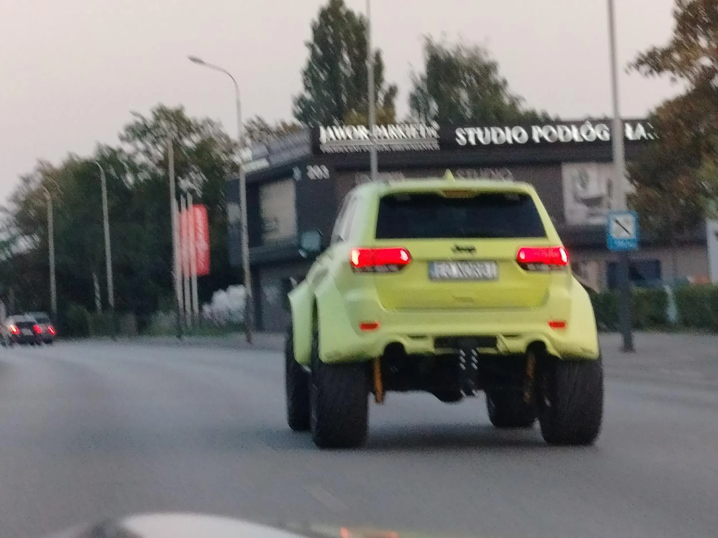 Powinien powstać taki model jeppa jak ten