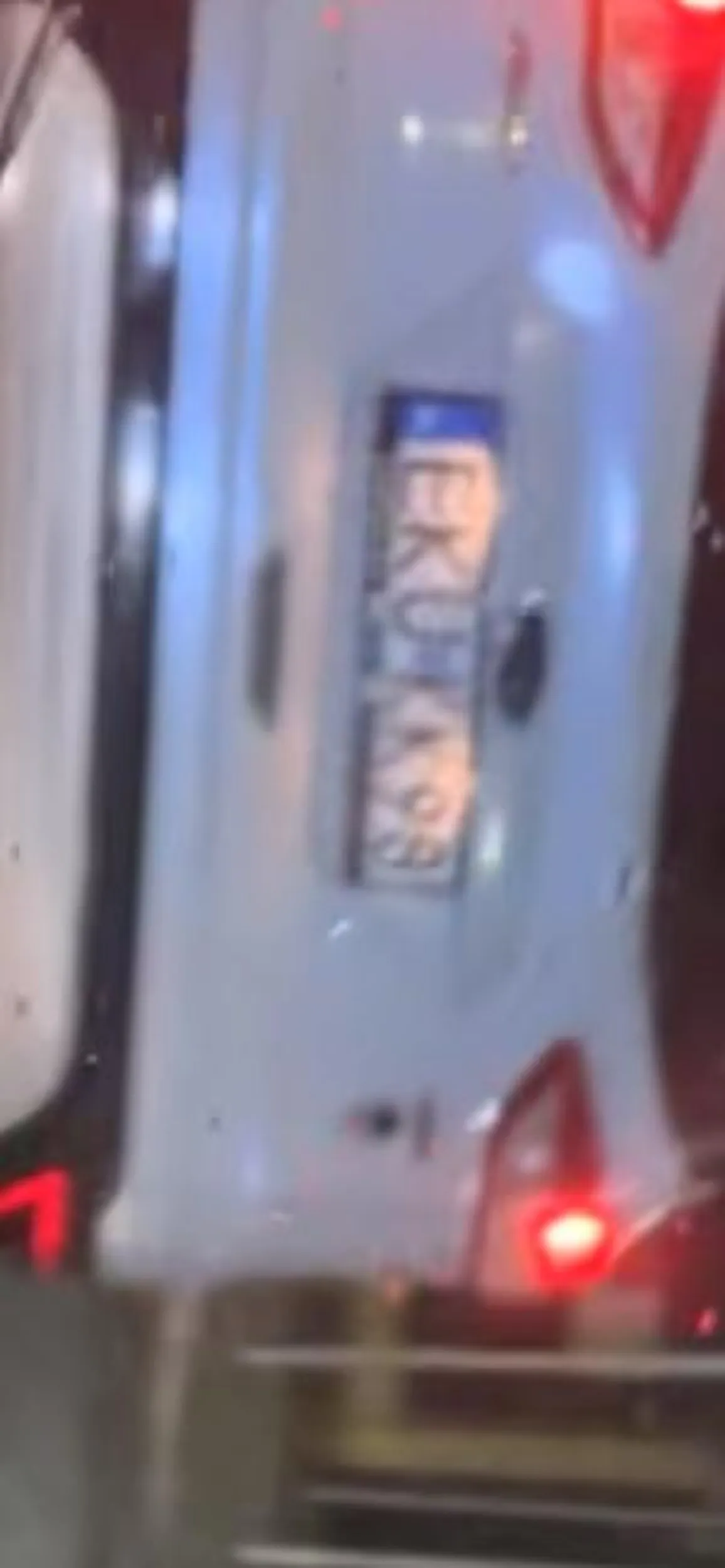 Flet wymusił pierwszeństwo i schamował nas na dodatek jak robiliśmy rondo hui mu w dupe