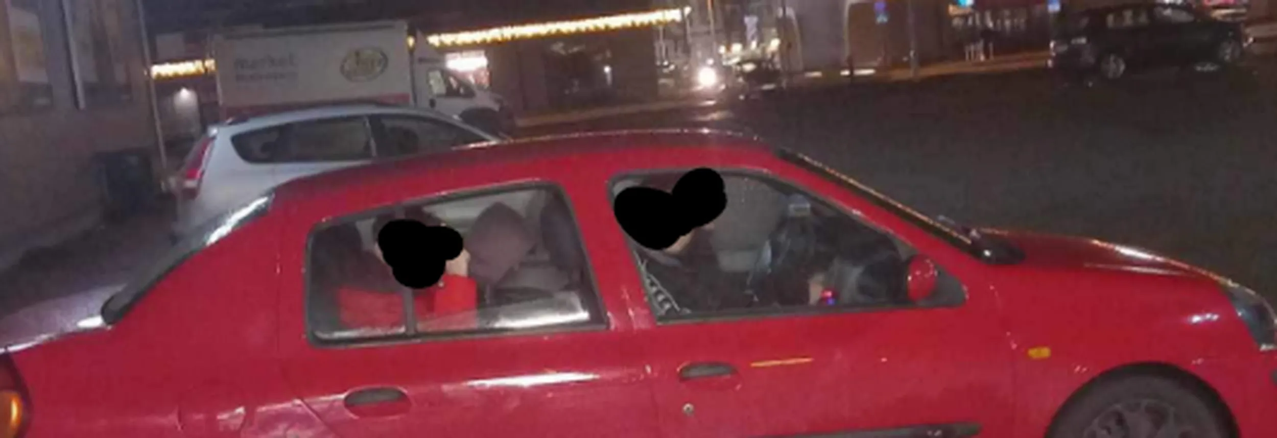 Heros przyjebał w psa na bratkach i odjechał. NIE WIEM JAK MOZNA BYC TAKĄ BESTIĄ!!!