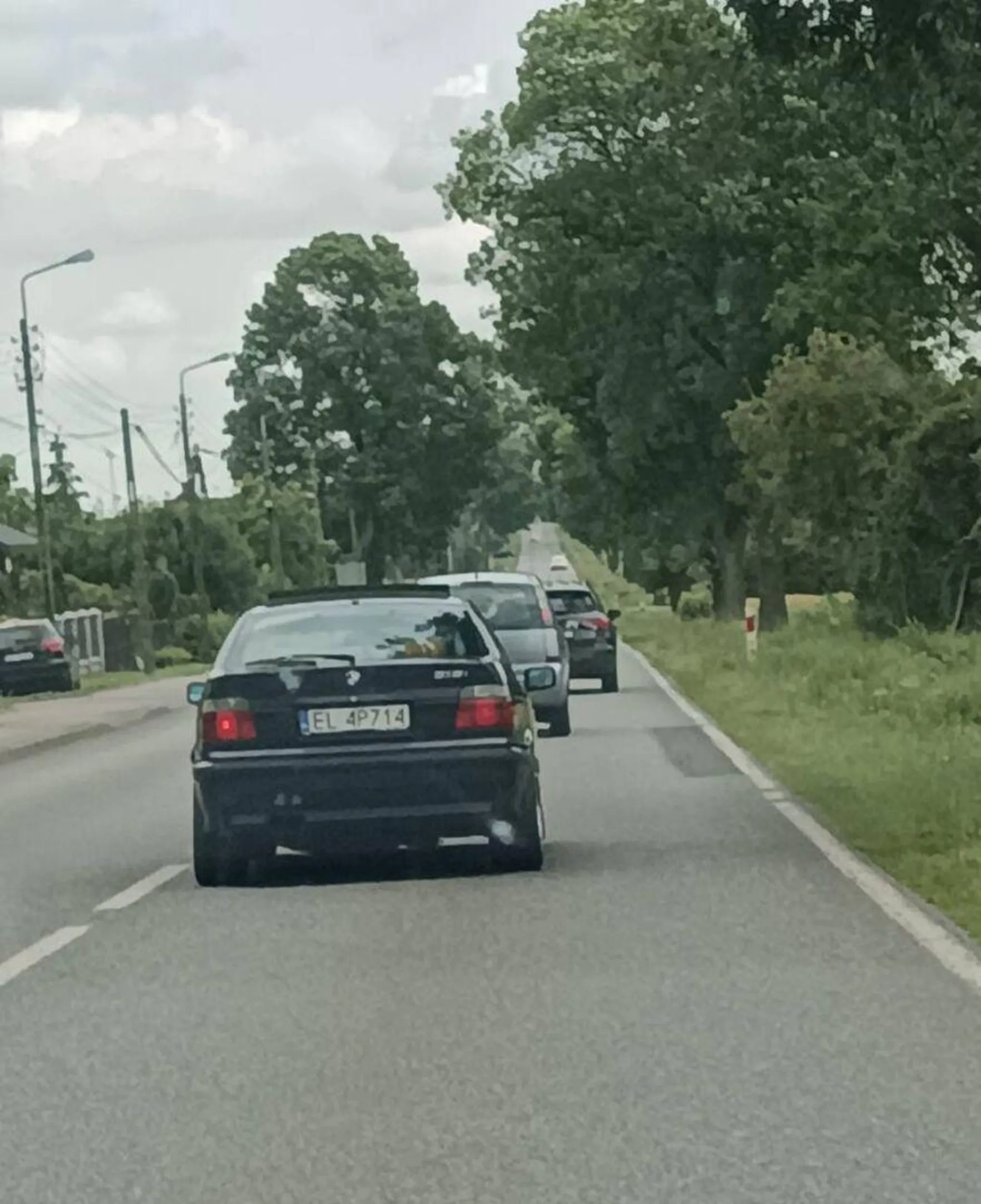 Chłopie weź coś zrób z tym samochodem bo jak za tobą jechałem to mi check engine wywaliło.