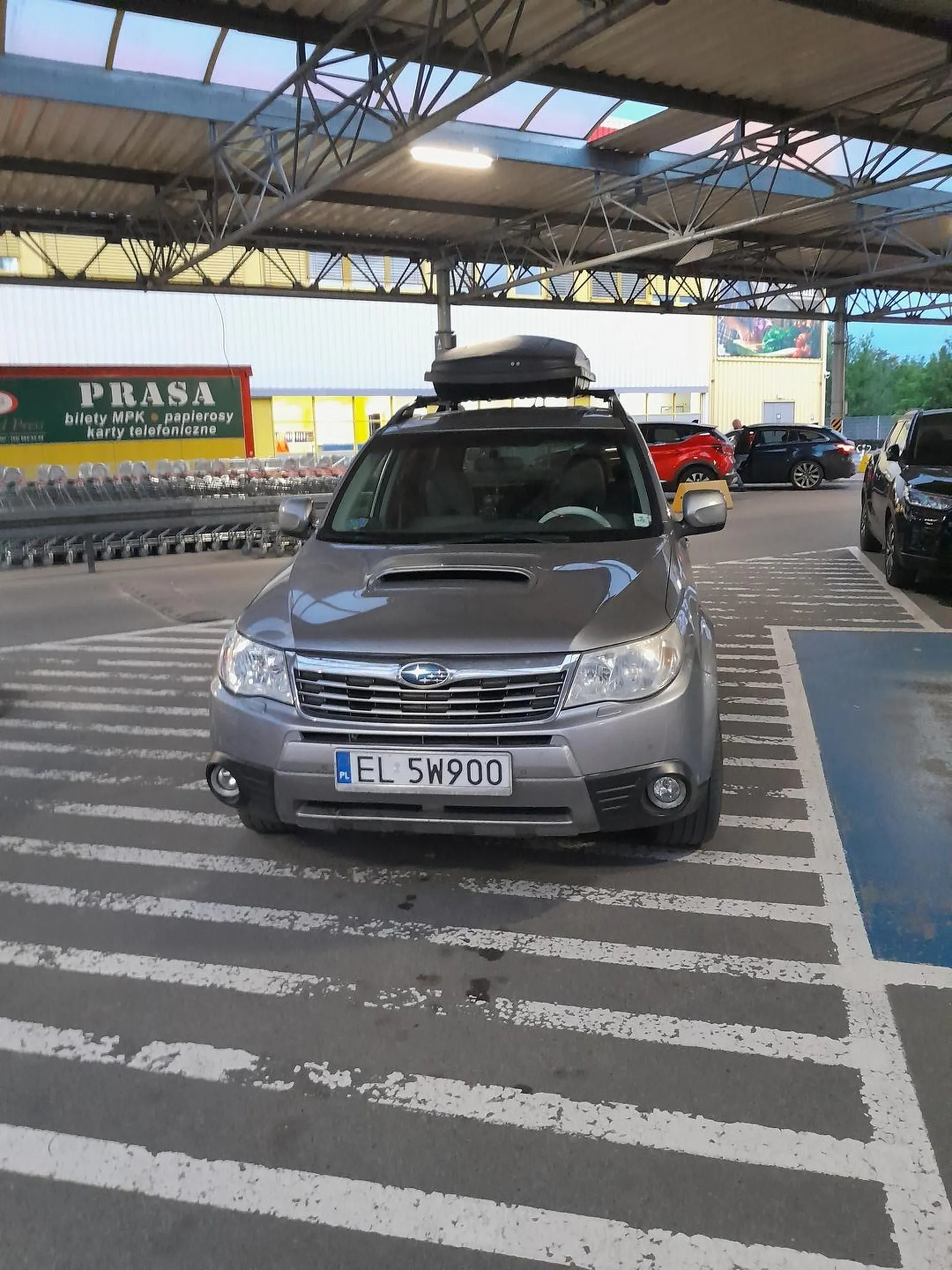 Karny k8tas za parkowanie.