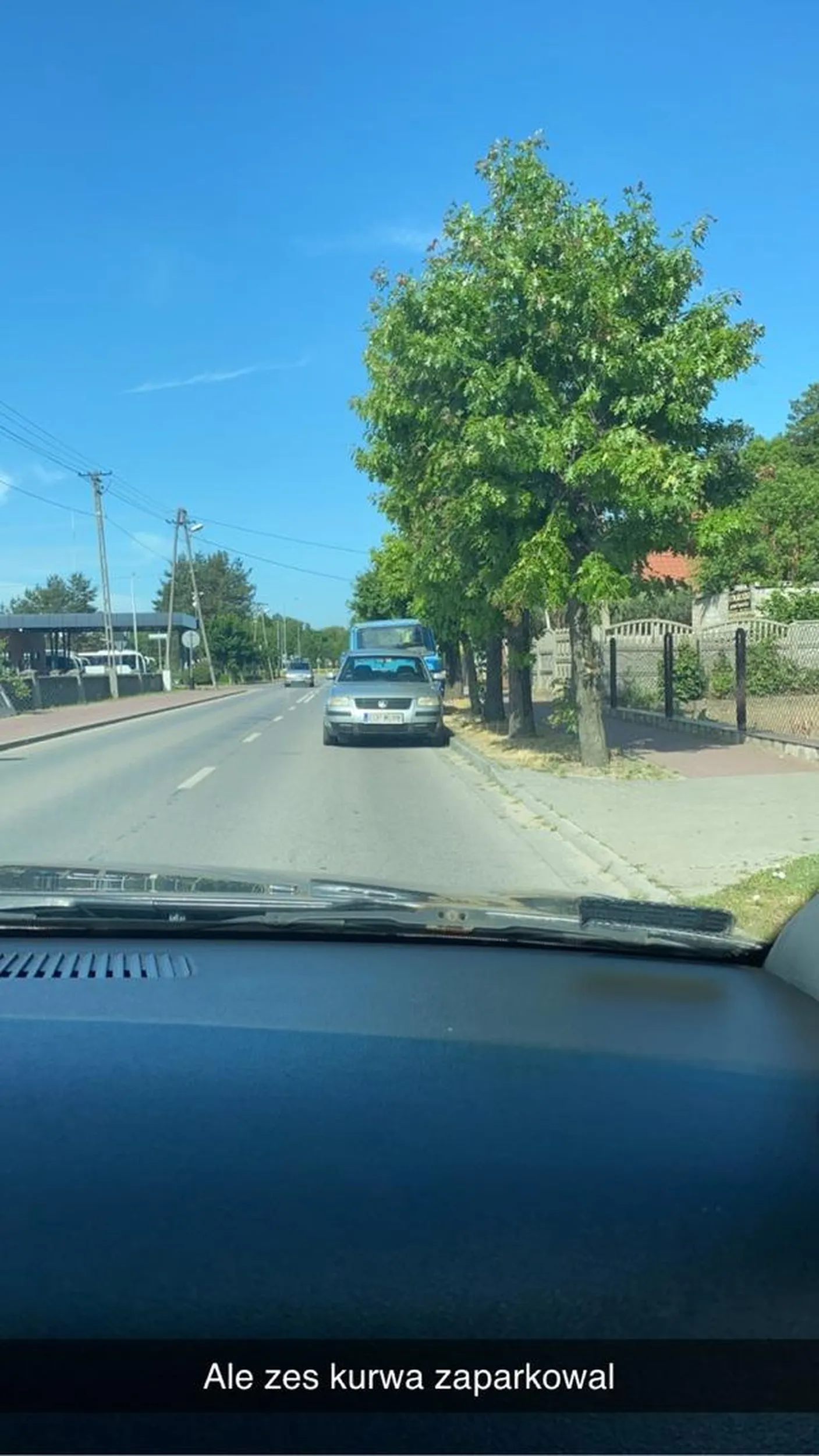 Naucz się parkować tym volkswagenem oplutym