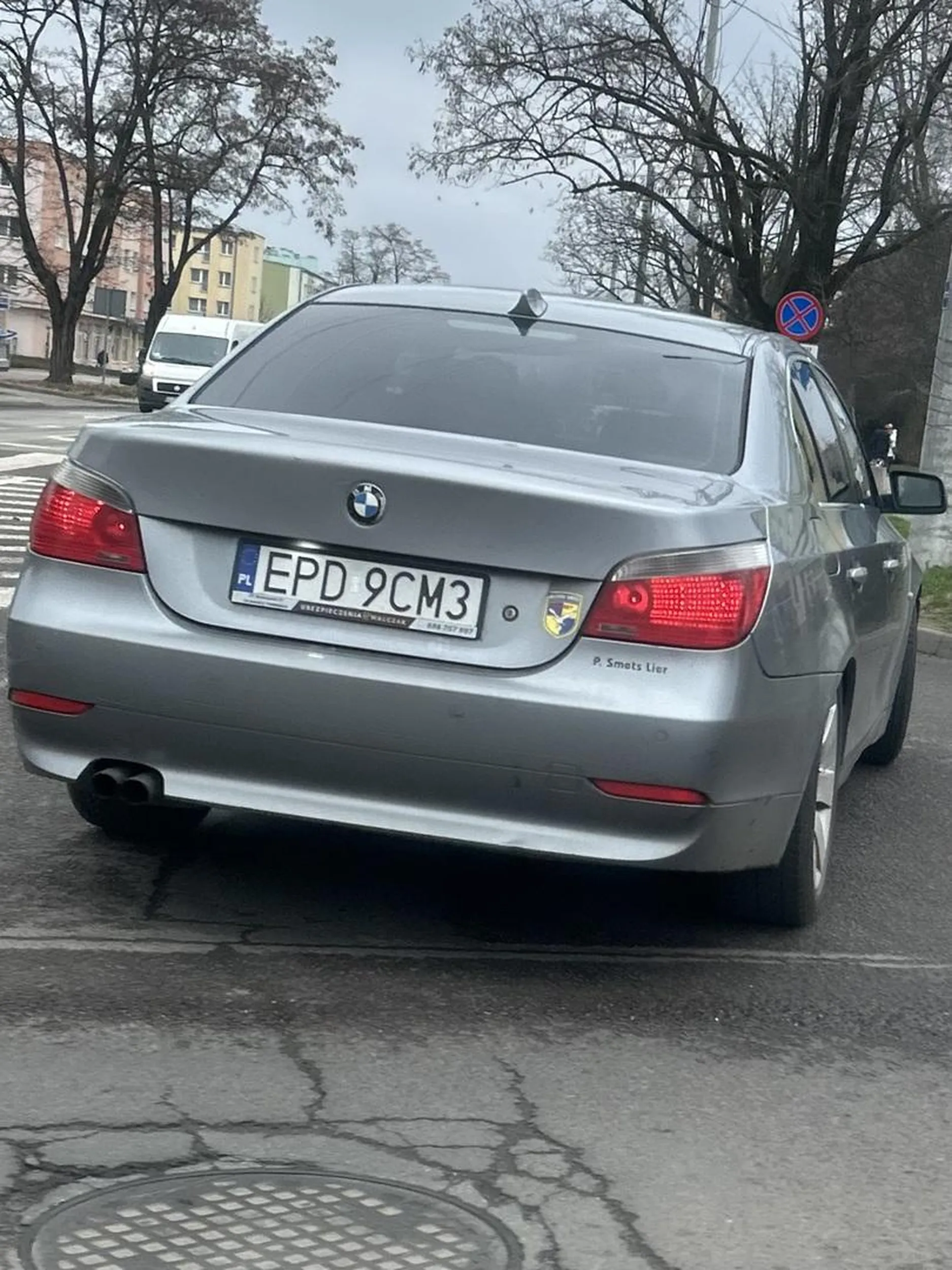 Naucz się zmieniać pas, bo jeździsz na czołówkę!!