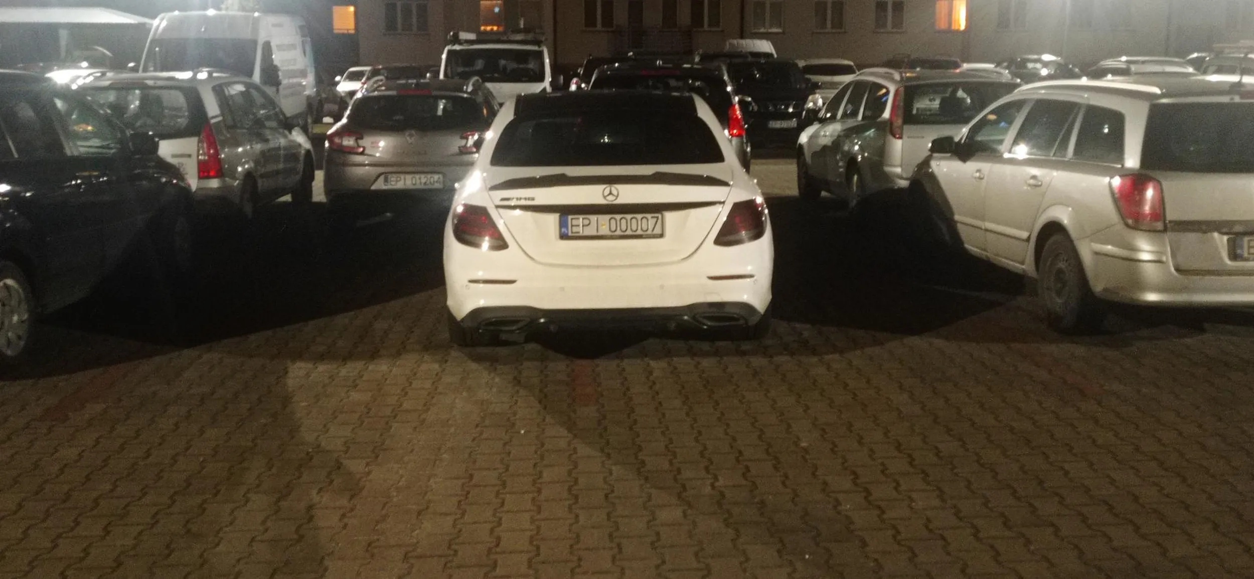 Mistrz parkowania z Mietka wszystko Wilno.