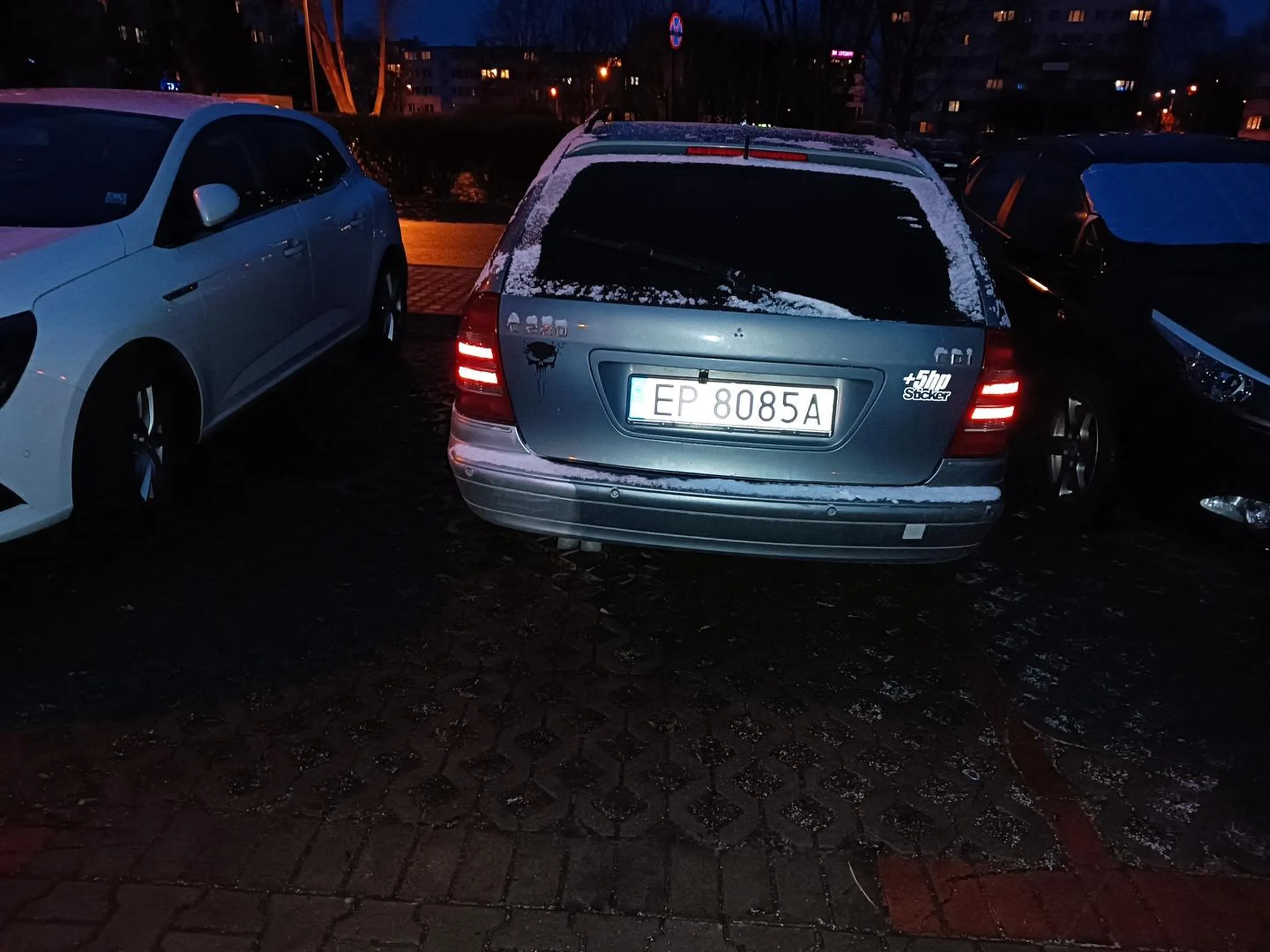 Naucz się parkować na jednym miejscu...