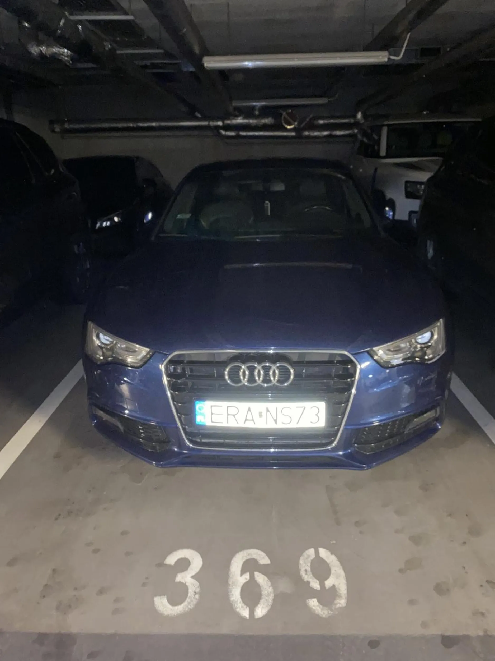 Zajmuje cudze miejsca na parkingach podziemnych