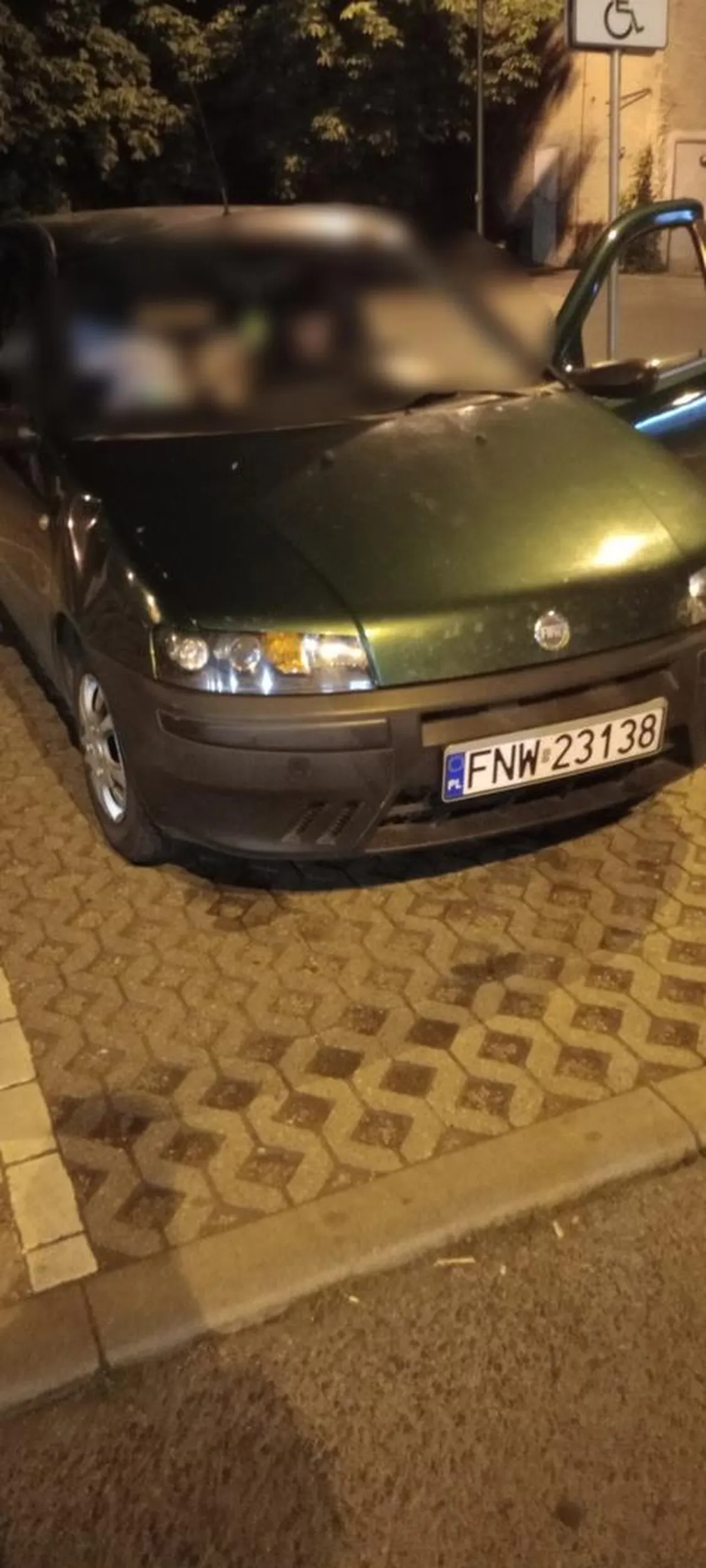 Poje***y kierowca nie polecam